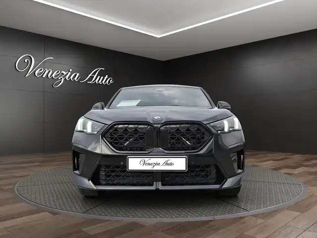 BMW X2 view 2