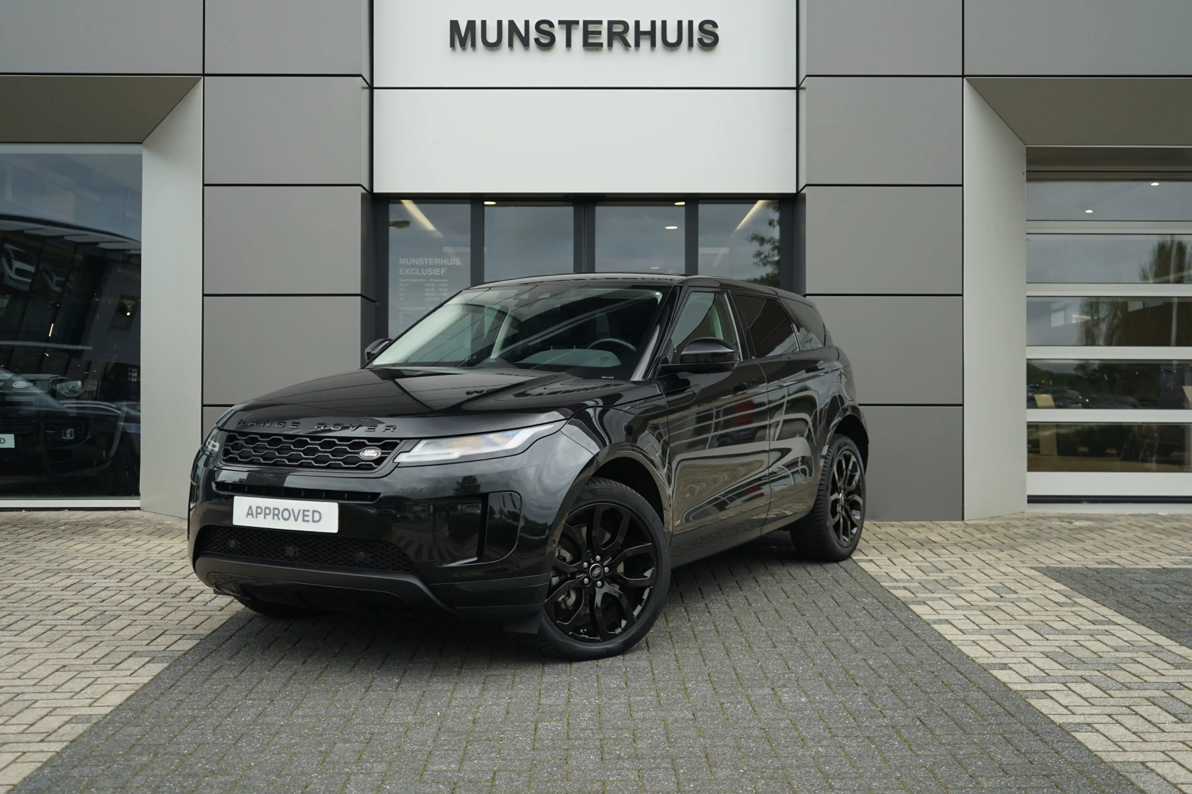 Land Rover Range Rover Evoque P300e AWD SE | Voorstoelen verwarmd |