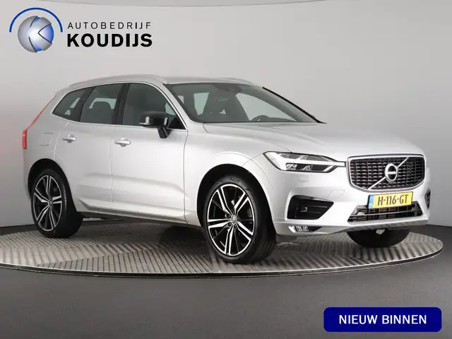 Volvo XC60 2.0 T4 R-Design (Trekhaak / Camera / Carplay / Sto