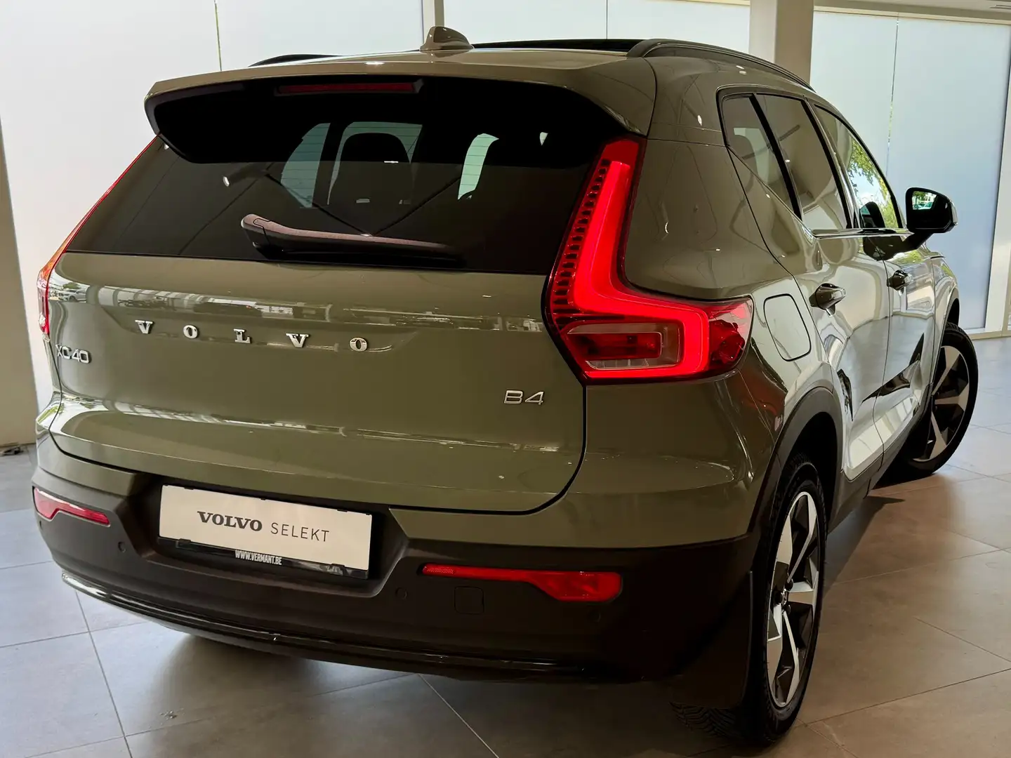 Volvo XC40 XC40 B4 Ultimate Groen - 2