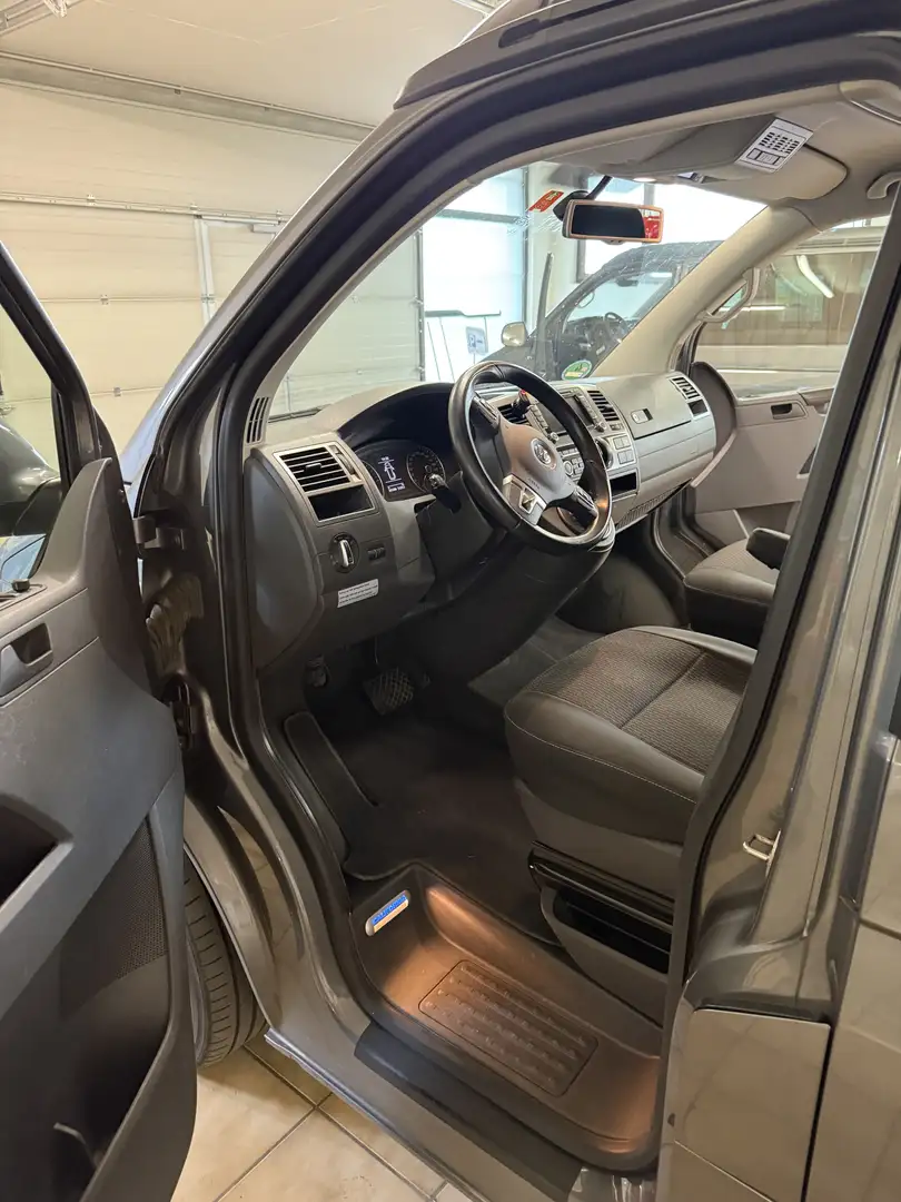 Volkswagen T5 Multivan California Beach Aufstelldach 4Motion Grau - 2