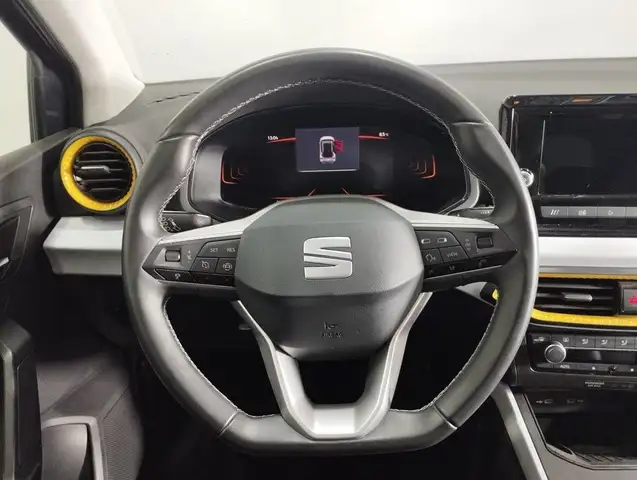 Seat Arona view 12