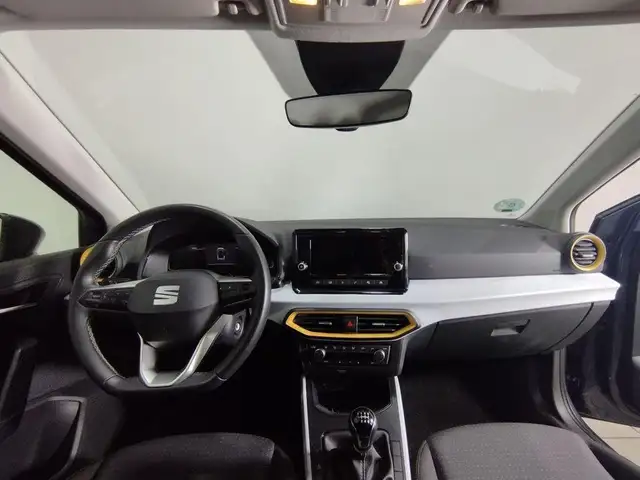 Seat Arona view 4