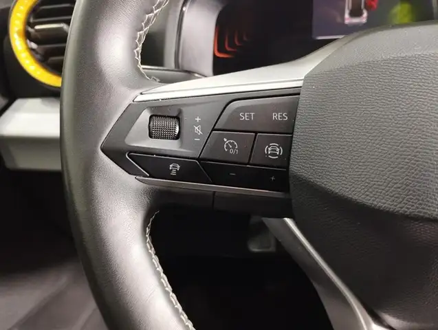 Seat Arona view 13
