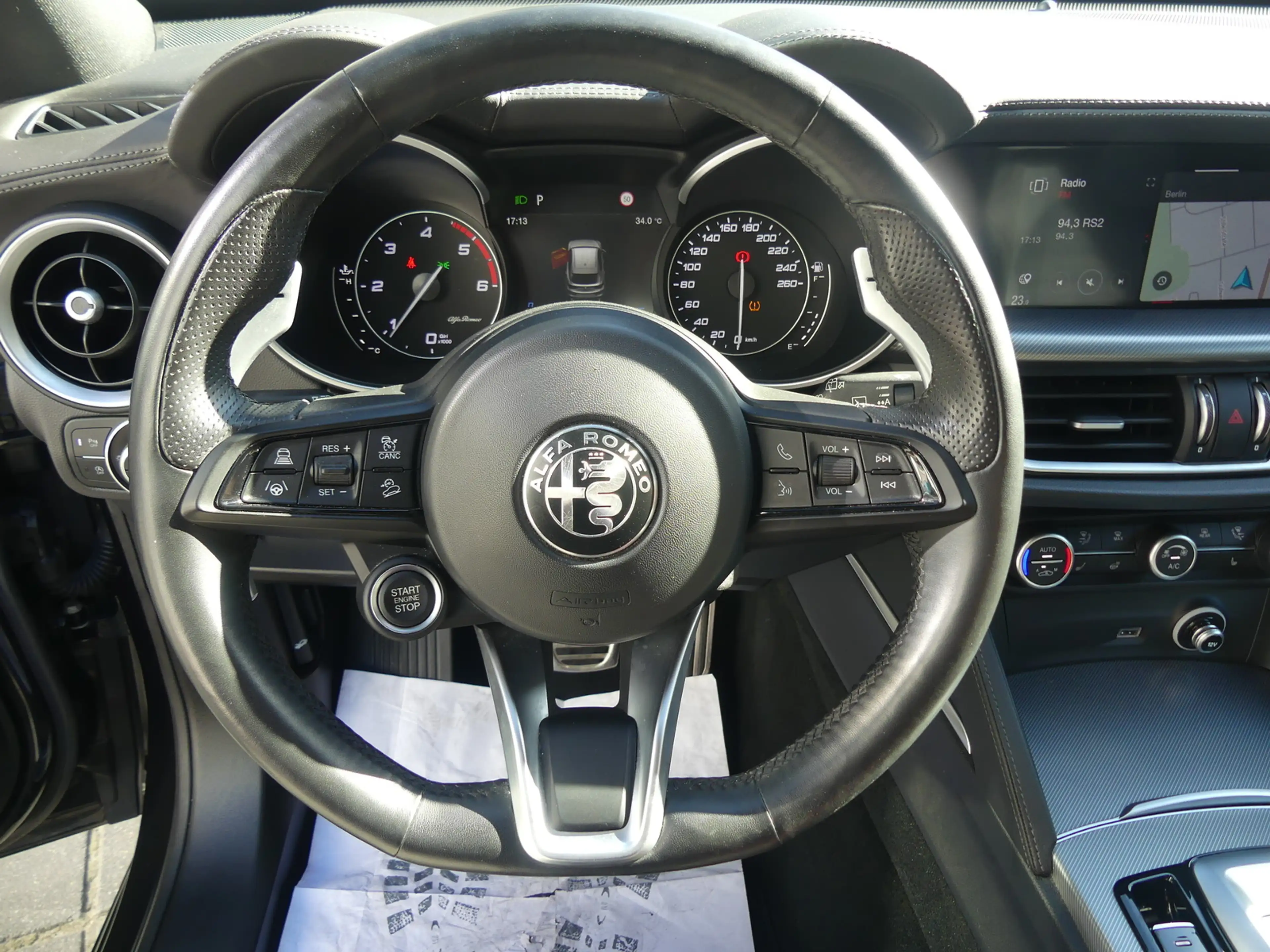 Alfa Romeo Stelvio Veloce 2.0 Turbo Q4 Veloce LEDER/ACC/KAM — photo 4