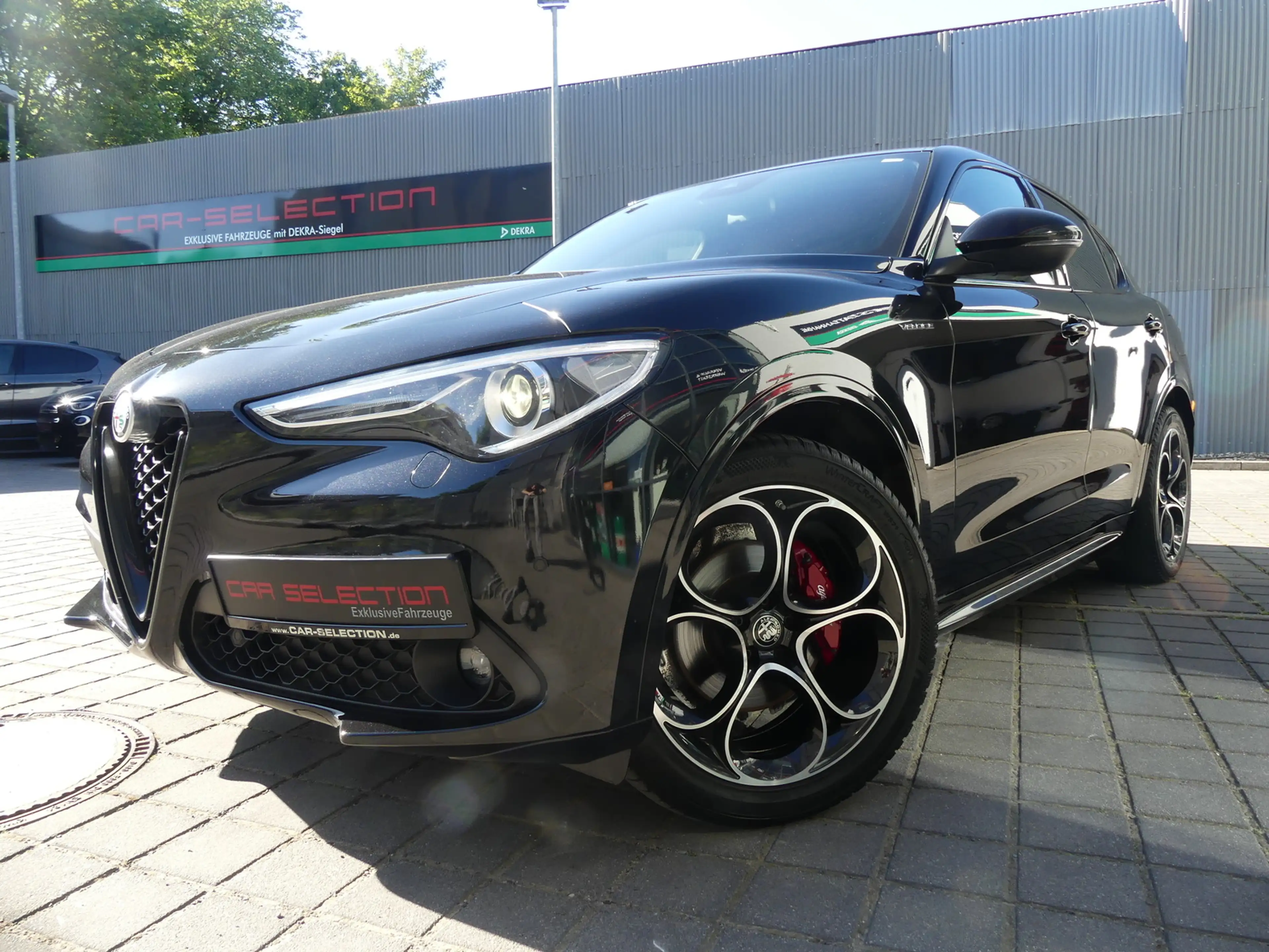 Alfa Romeo Stelvio Veloce 2.0 Turbo Q4 Veloce LEDER/ACC/KAM — photo 2