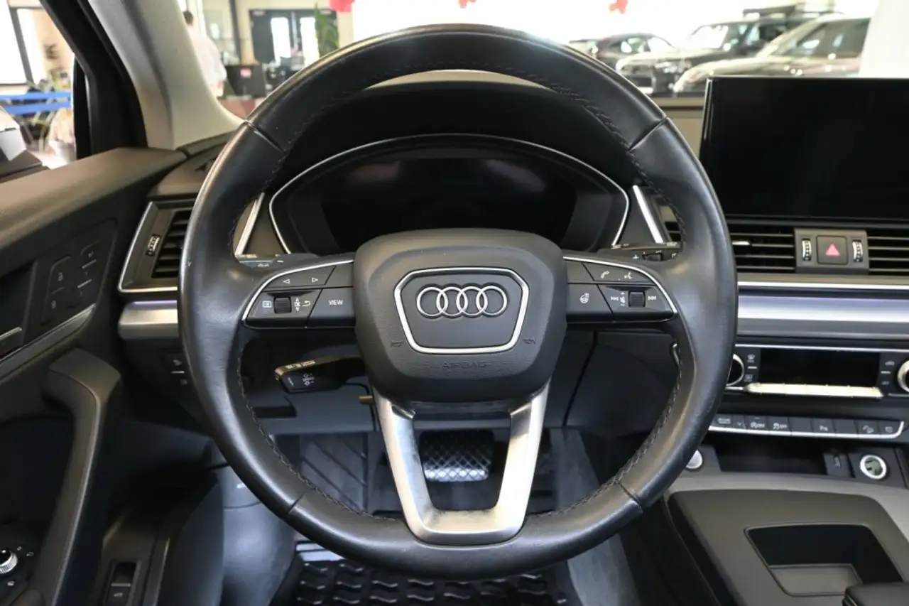 Audi Q5 снимка Audi Q5