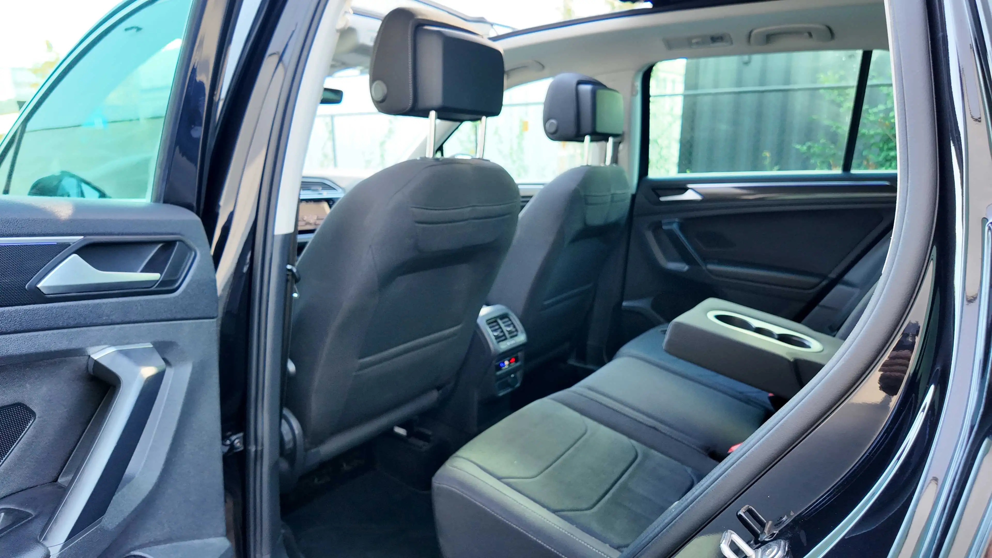 Volkswagen Tiguan 2.0TDI Elegance DSG Pano/Virtual Cockpit/Led TVA — photo 10