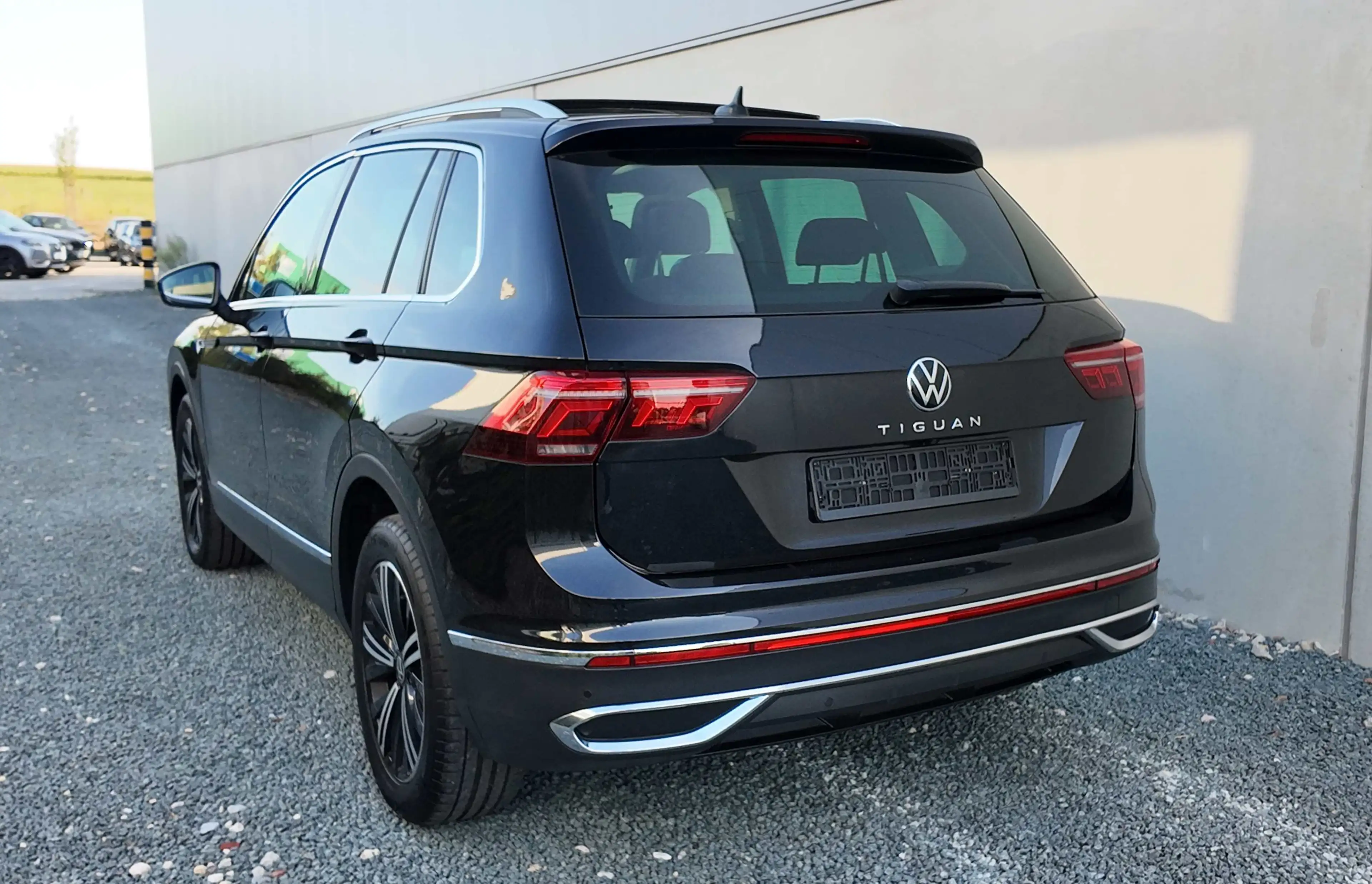 Volkswagen Tiguan 2.0TDI Elegance DSG Pano/Virtual Cockpit/Led TVA — photo 6