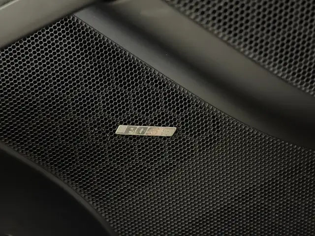 Porsche 718 Cayman GT4 RS PDK *Weissach / Vollschalensitze* Ansicht 17