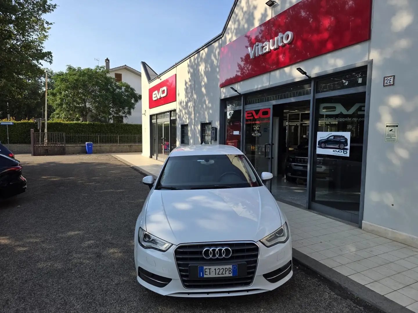 Audi A3 A3 III 2013 Sportback1.6 tdi Ambition s-tronic Bianco - 1