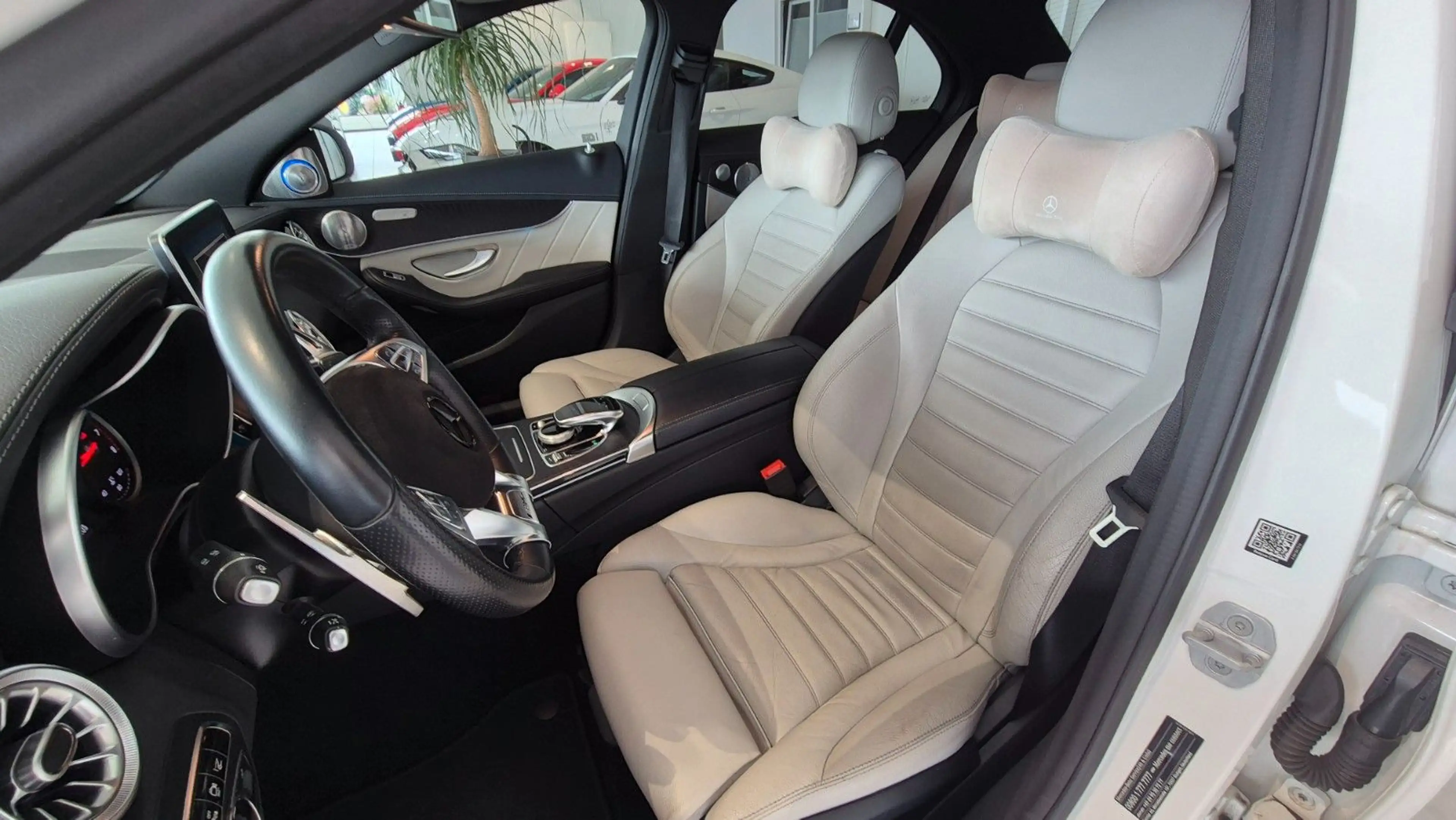 Mercedes-Benz C 400 4 Matic C43 AMG Umbau — photo 9