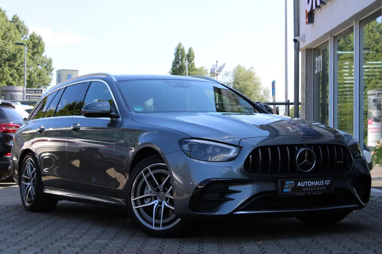 Mercedes-Benz E 53 AMG E 53 T AMG 4Matic+/Pano/ACC/360°/AHK/JungeSterne Grigio - 1