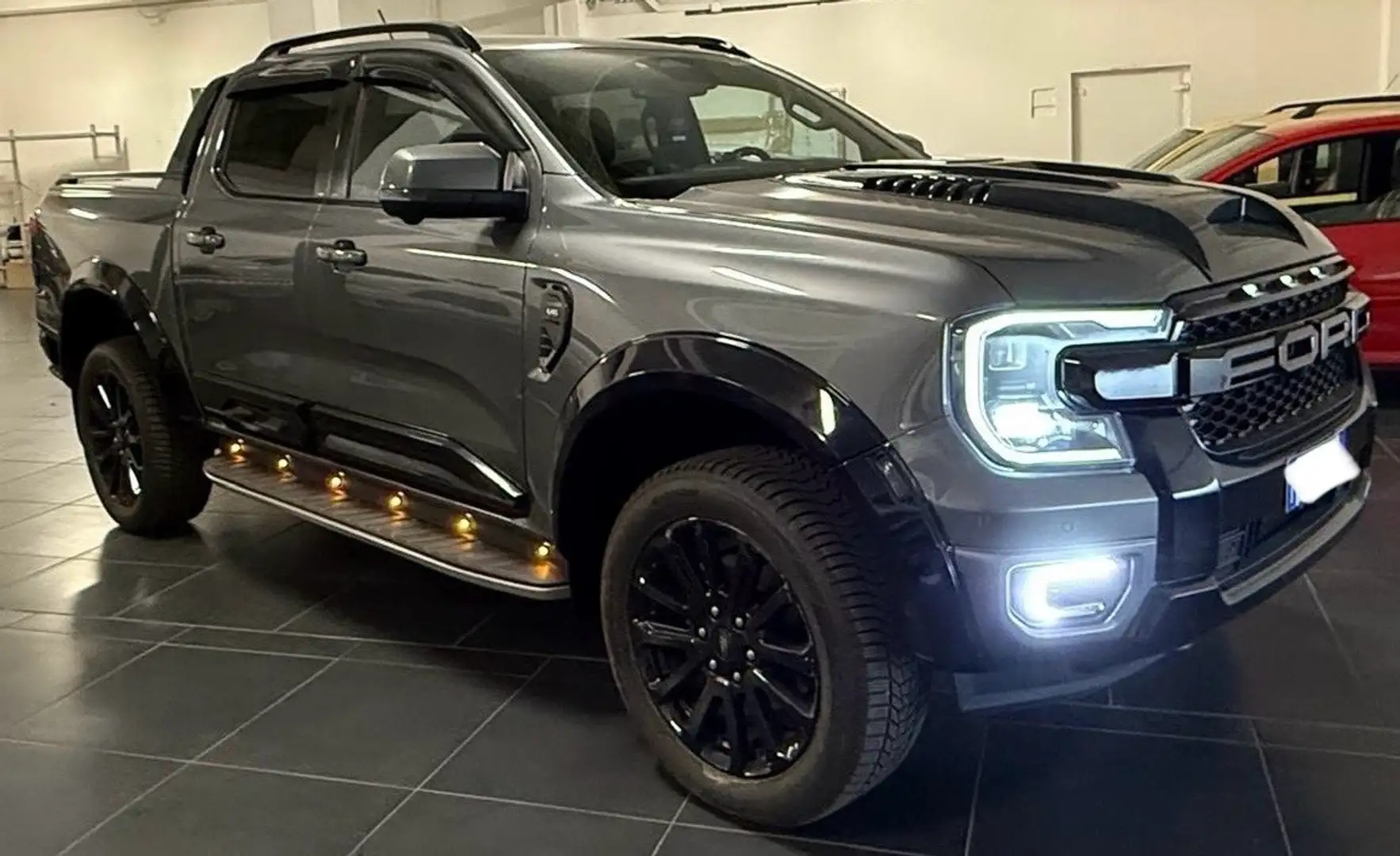 Ford Ranger Ranger 3.0 ECOBLUE aut. 240 CV DC Wildtrak 5 posti Grigio - 2