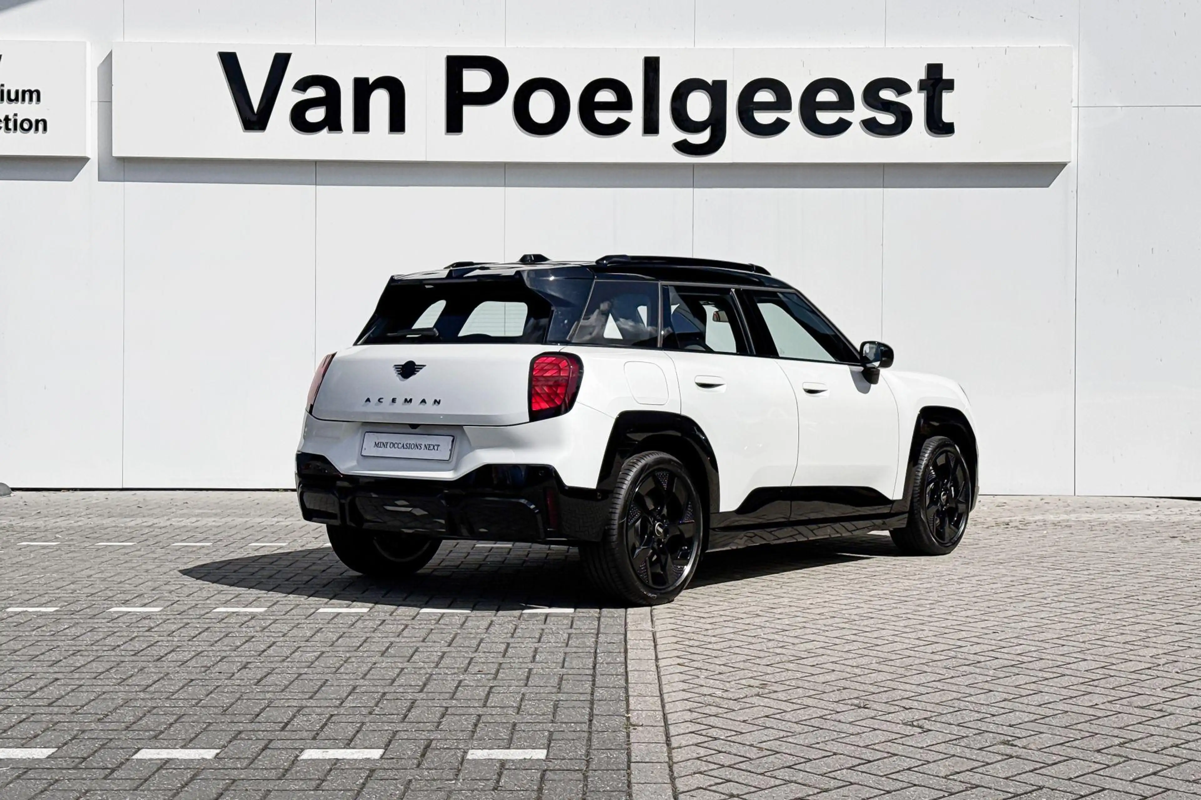 MINI Aceman E John Cooper Works S 42.5 kWh | 18 Inch John Coop — photo 4