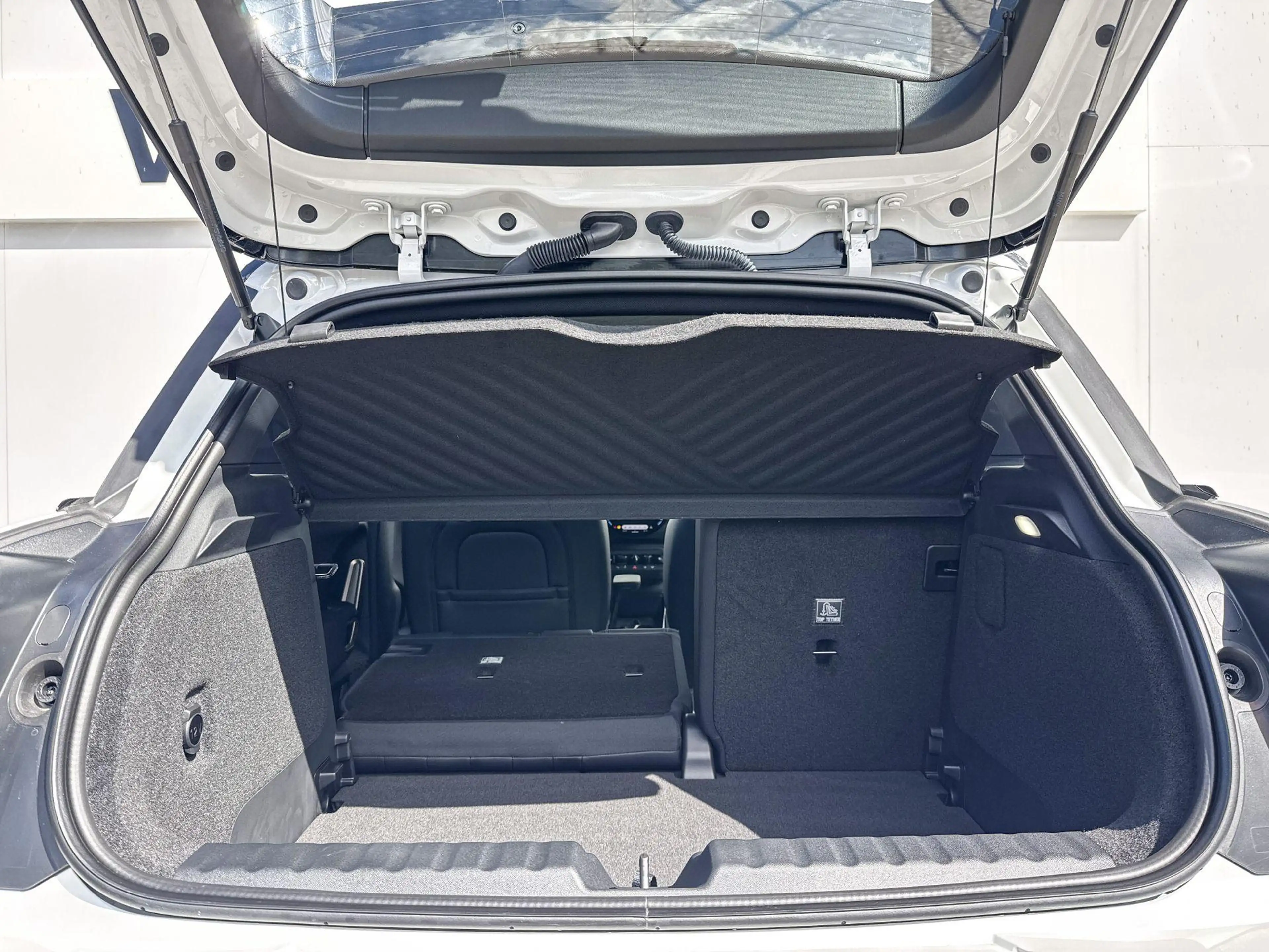 MINI Aceman E John Cooper Works S 42.5 kWh | 18 Inch John Coop — photo 9