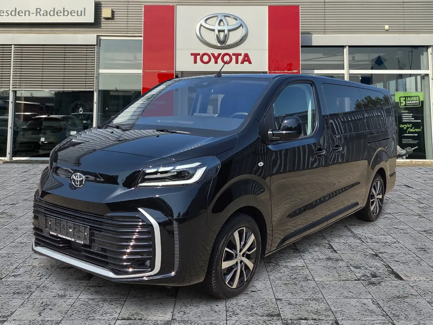 Toyota Proace Verso 2.0 D-4D L2 Team D Navi*KAM*DAB*SHZ Noir - 2