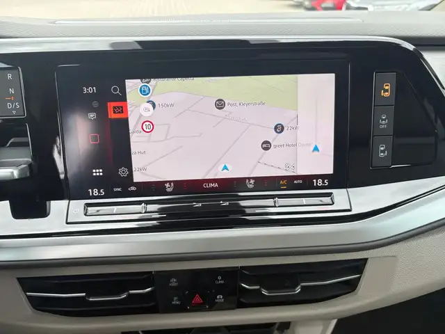 Volkswagen Multivan view 15