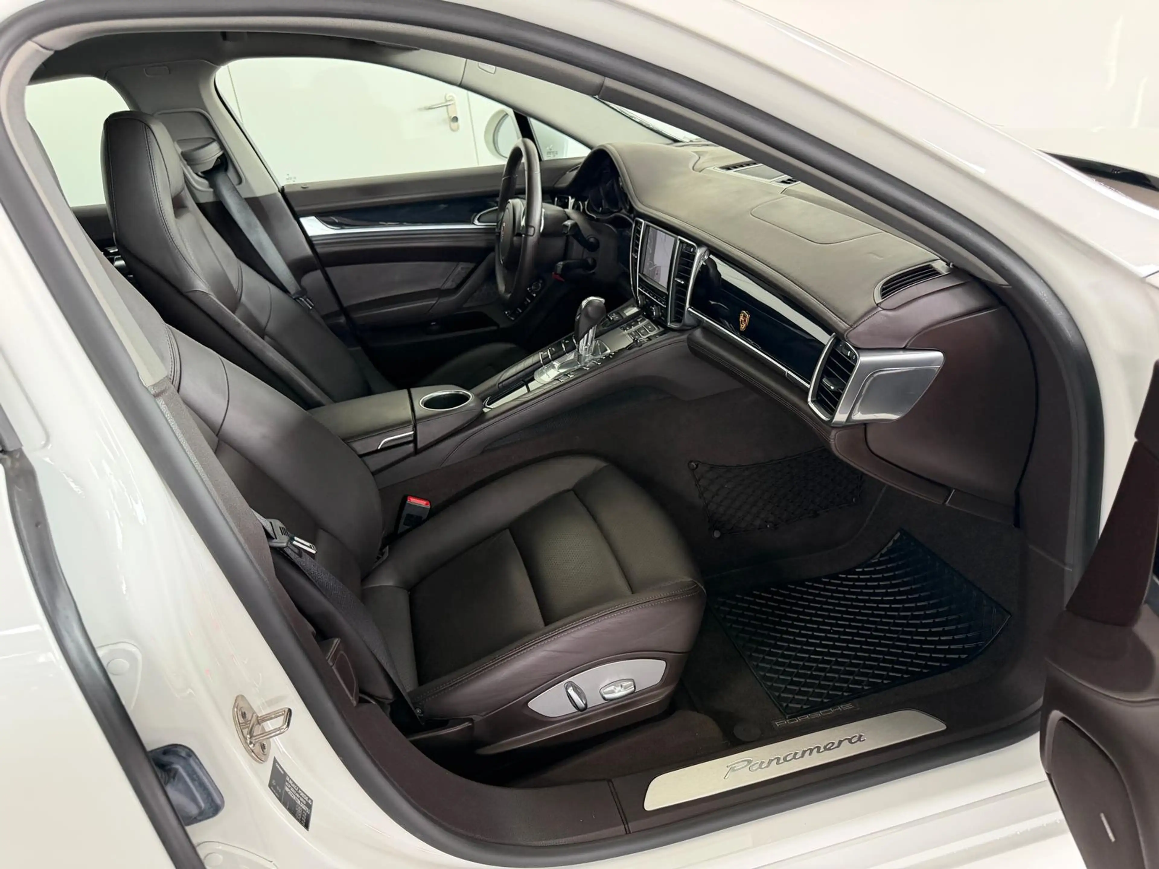 Porsche Panamera 3.6 aus 2.Hand BOSE 20 Zoll Bi-Xenon — photo 15