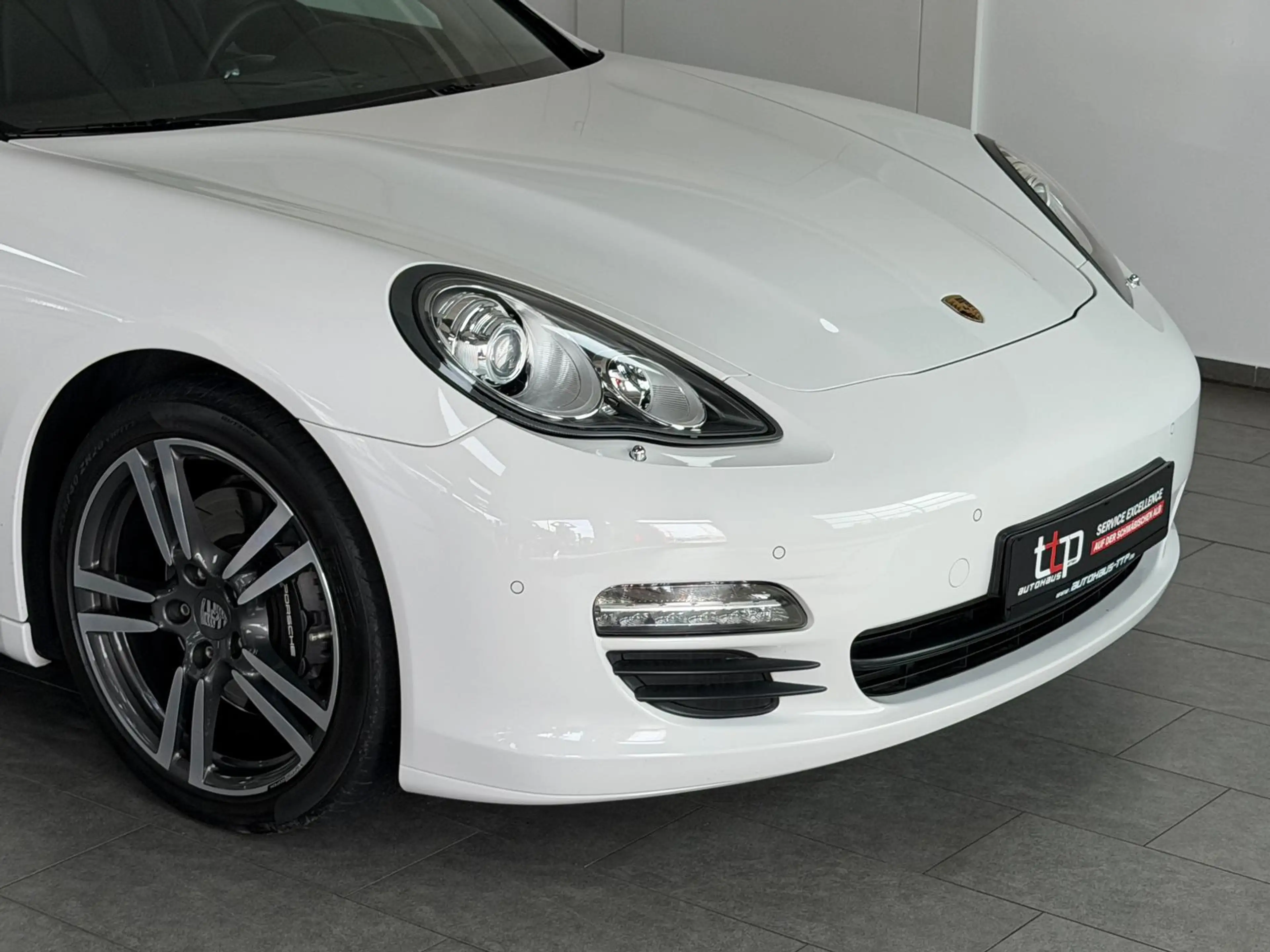 Porsche Panamera 3.6 aus 2.Hand BOSE 20 Zoll Bi-Xenon — photo 5