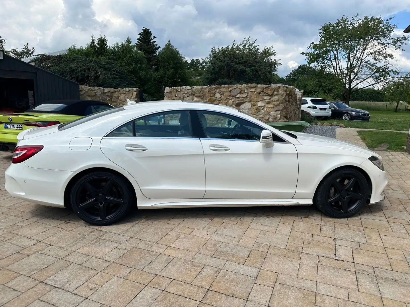 Mercedes-Benz CLS 500 4Matic+AMG Paket+Voll+Facelift+2.Hand Weiß - 2