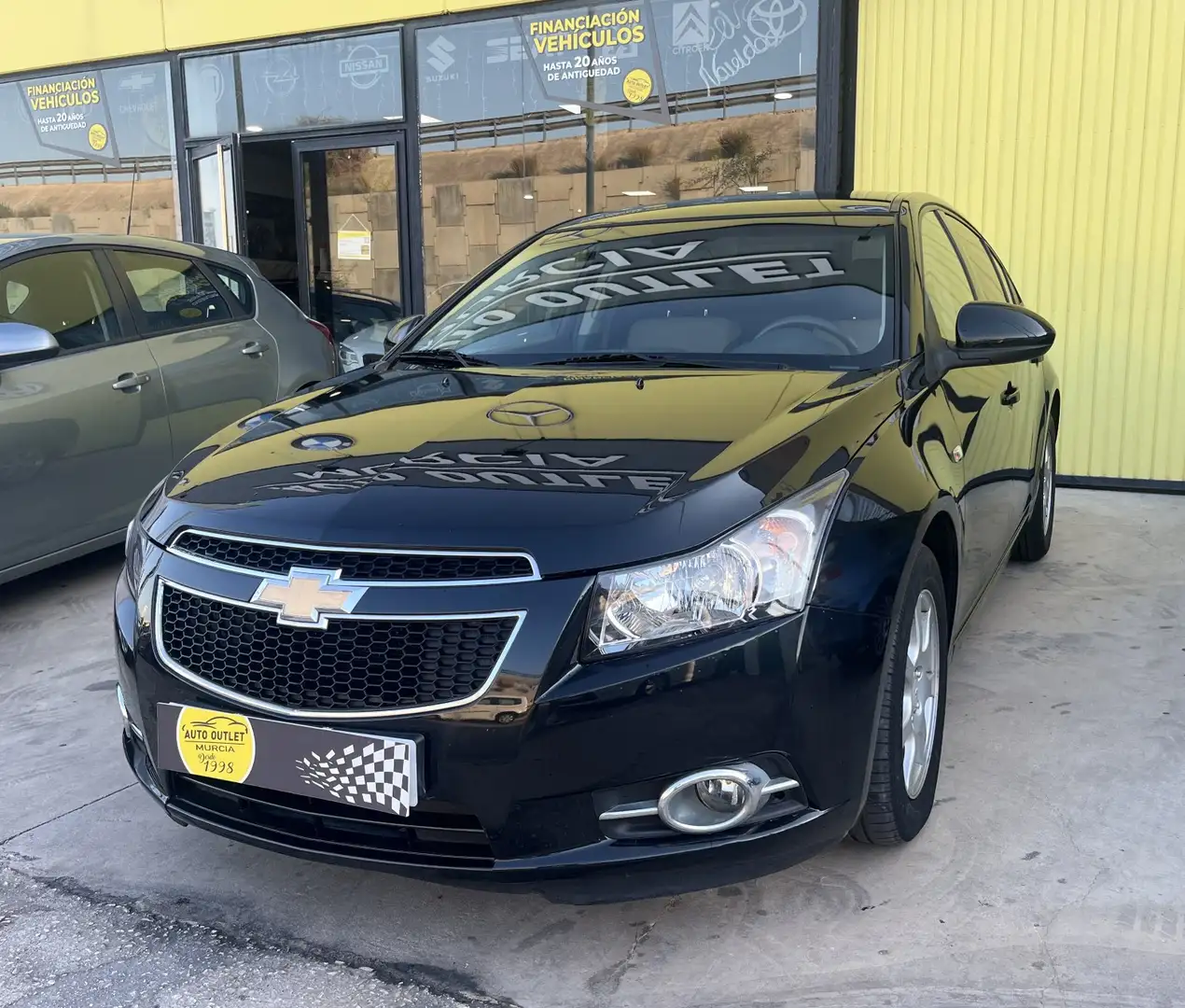 Chevrolet Cruze 2.0VCDi 16v LS Negro - 1