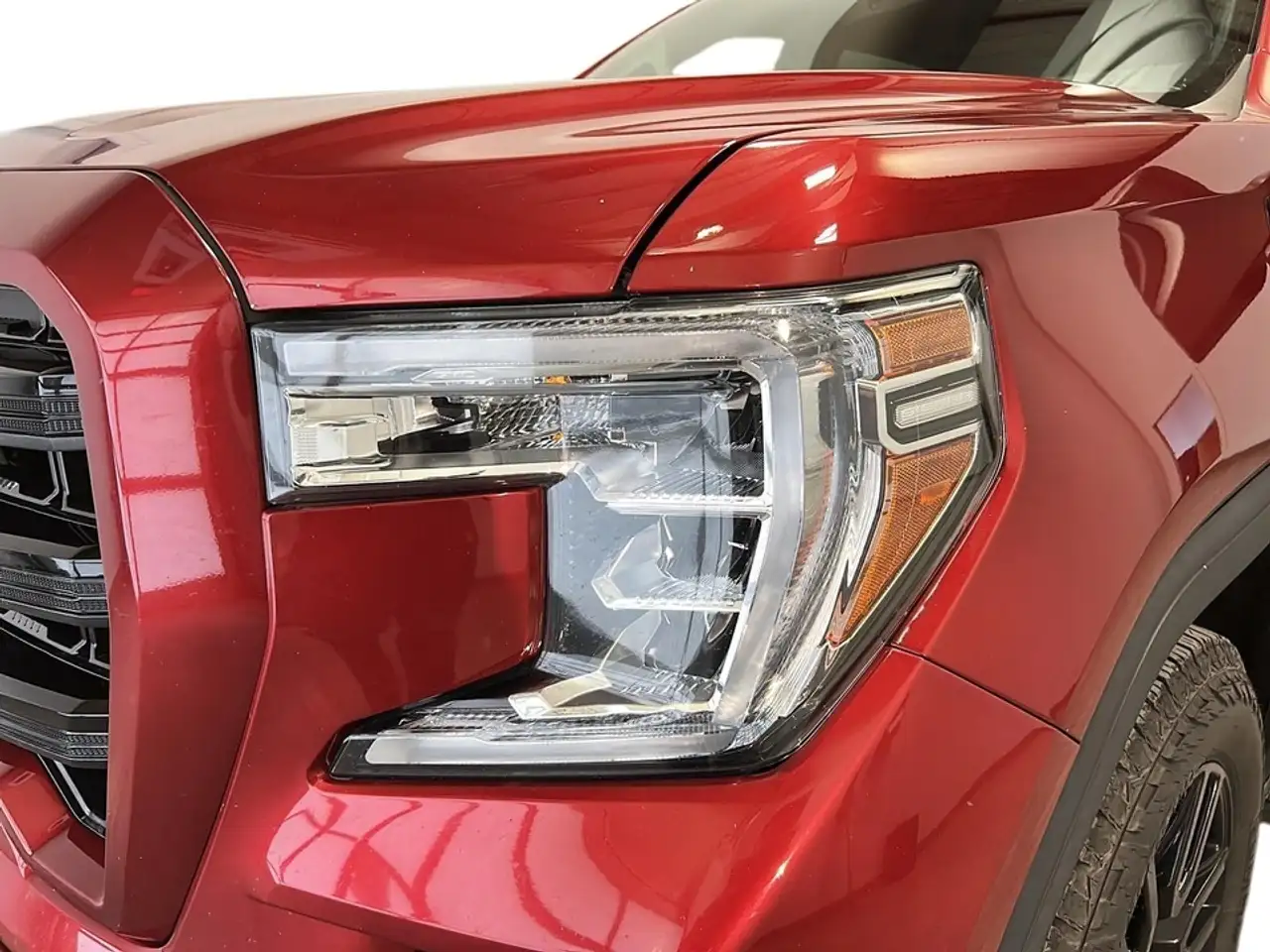 GMC Sierra 1500 снимка GMC Sierra 1500
