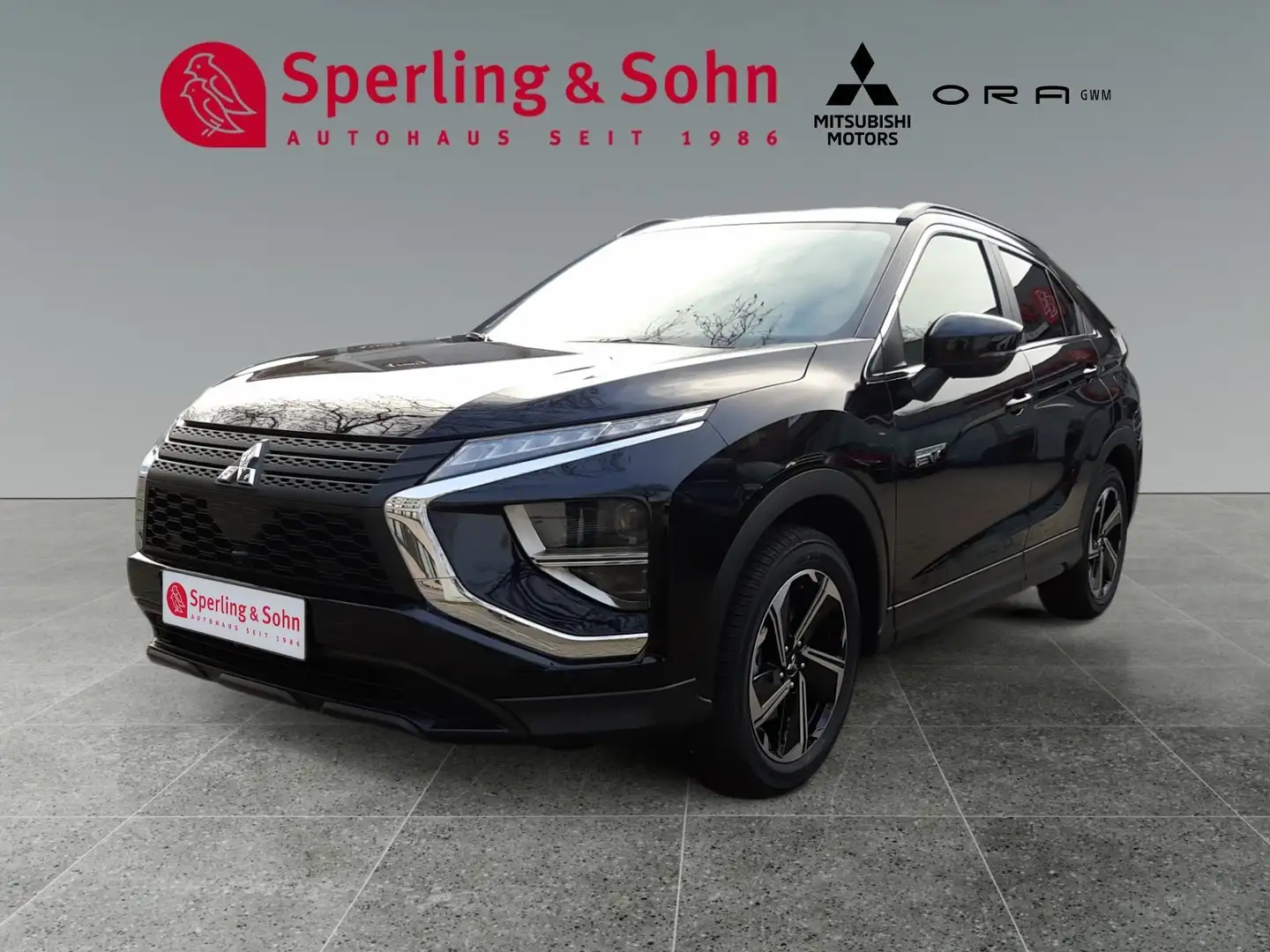 Mitsubishi Eclipse Cross Plus Hybrid 4WD Schwarz - 1
