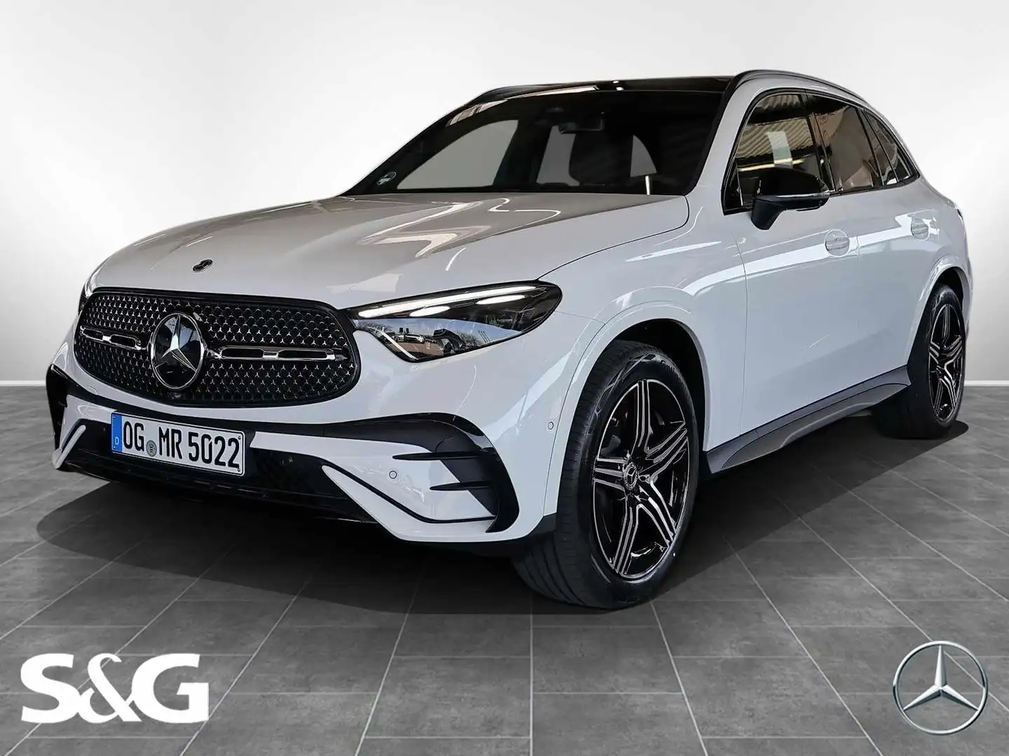Mercedes-Benz GLC 220 d 4M AMG Distronic+360°+DIG-LED+Pano+AHK Weiß - 1