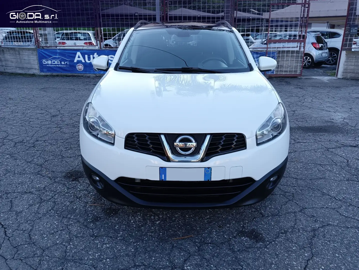 Nissan Qashqai 2.0 dCi DPF n-tec Weiß - 2