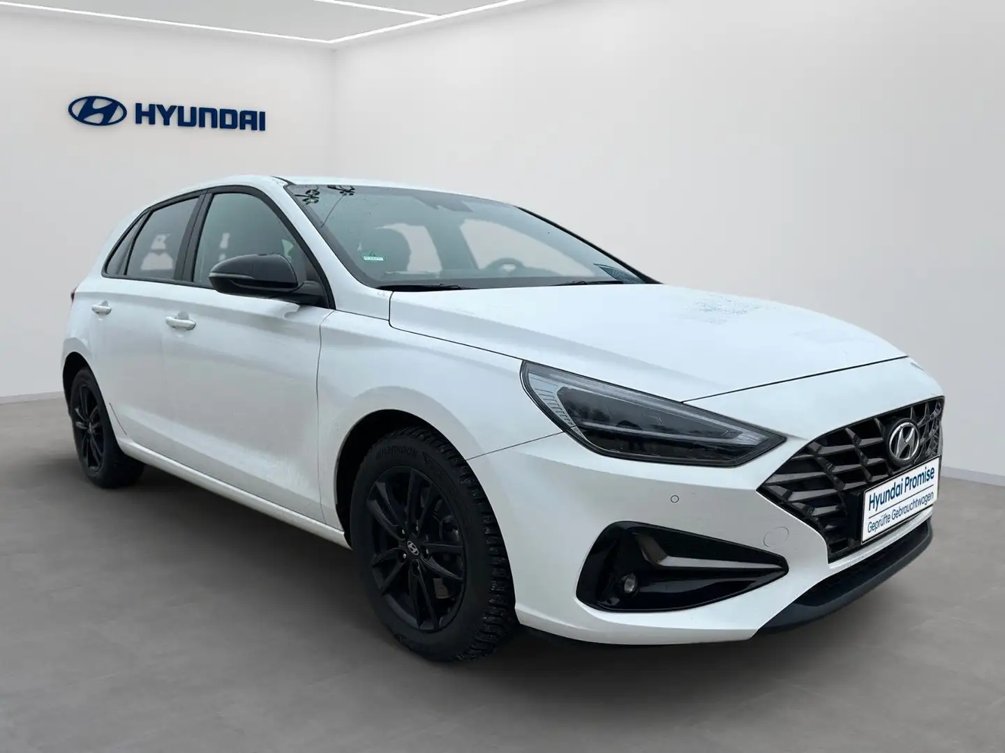 Hyundai i30 Connect & Go Weiß - 2