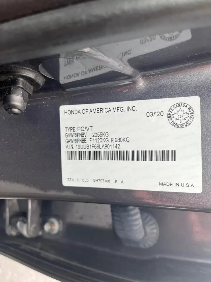 Acura TLX снимка Acura TLX