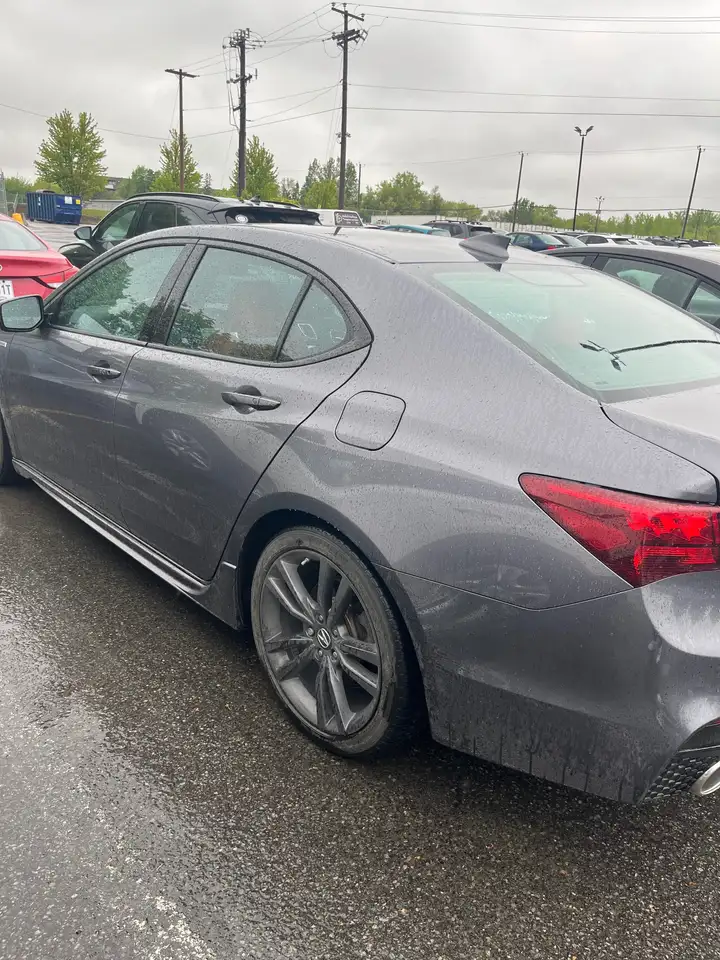 Acura TLX снимка Acura TLX