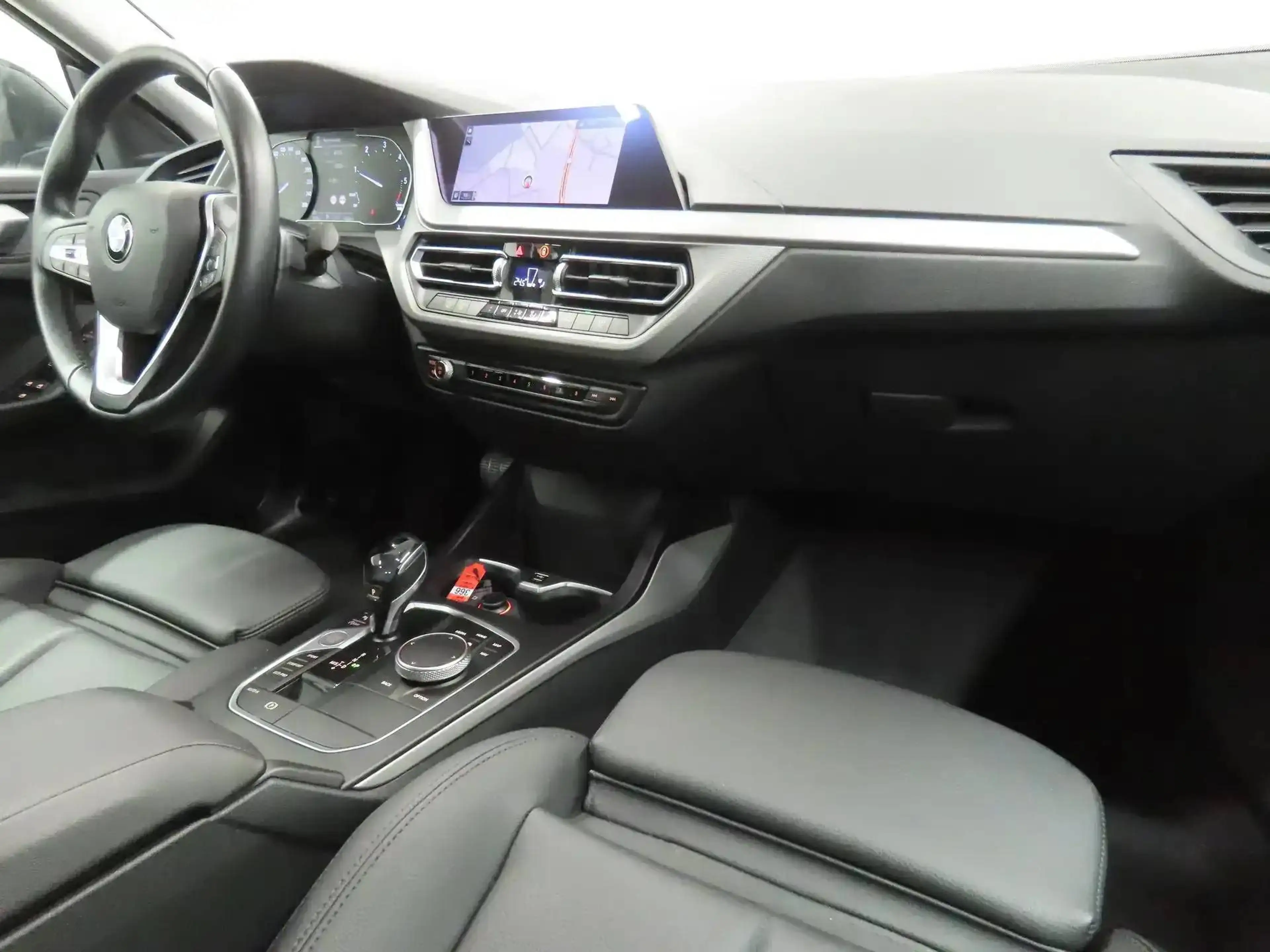 BMW 216 dA GranCoupé Sportline CUIR-DIGITAL-NAVIPRO-LED — photo 7
