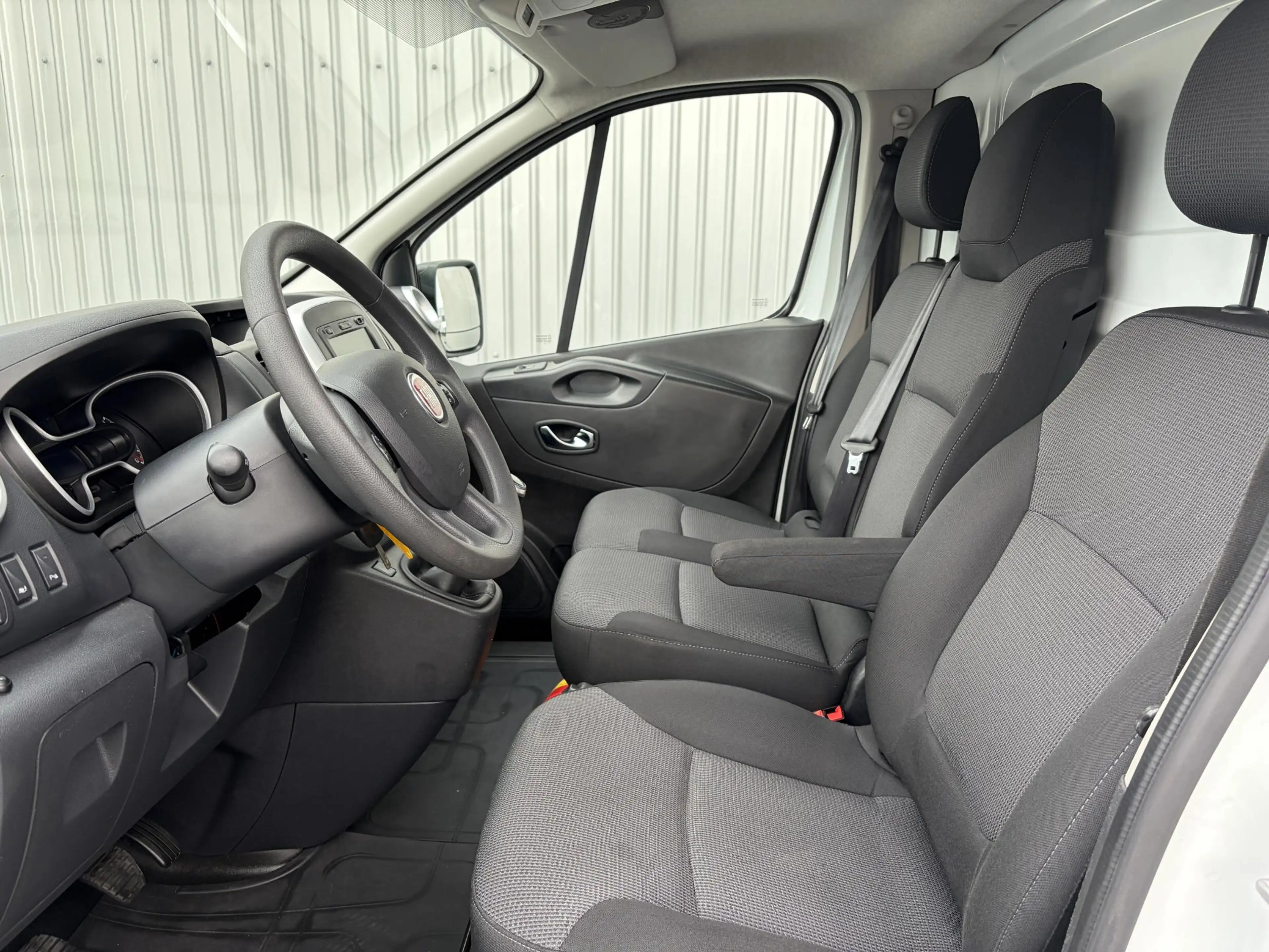 Fiat Talento 2.0 MultiJet L2H1*HAAK*CAM*A/C*CRUISE*PDC*3-PERS* — photo 18