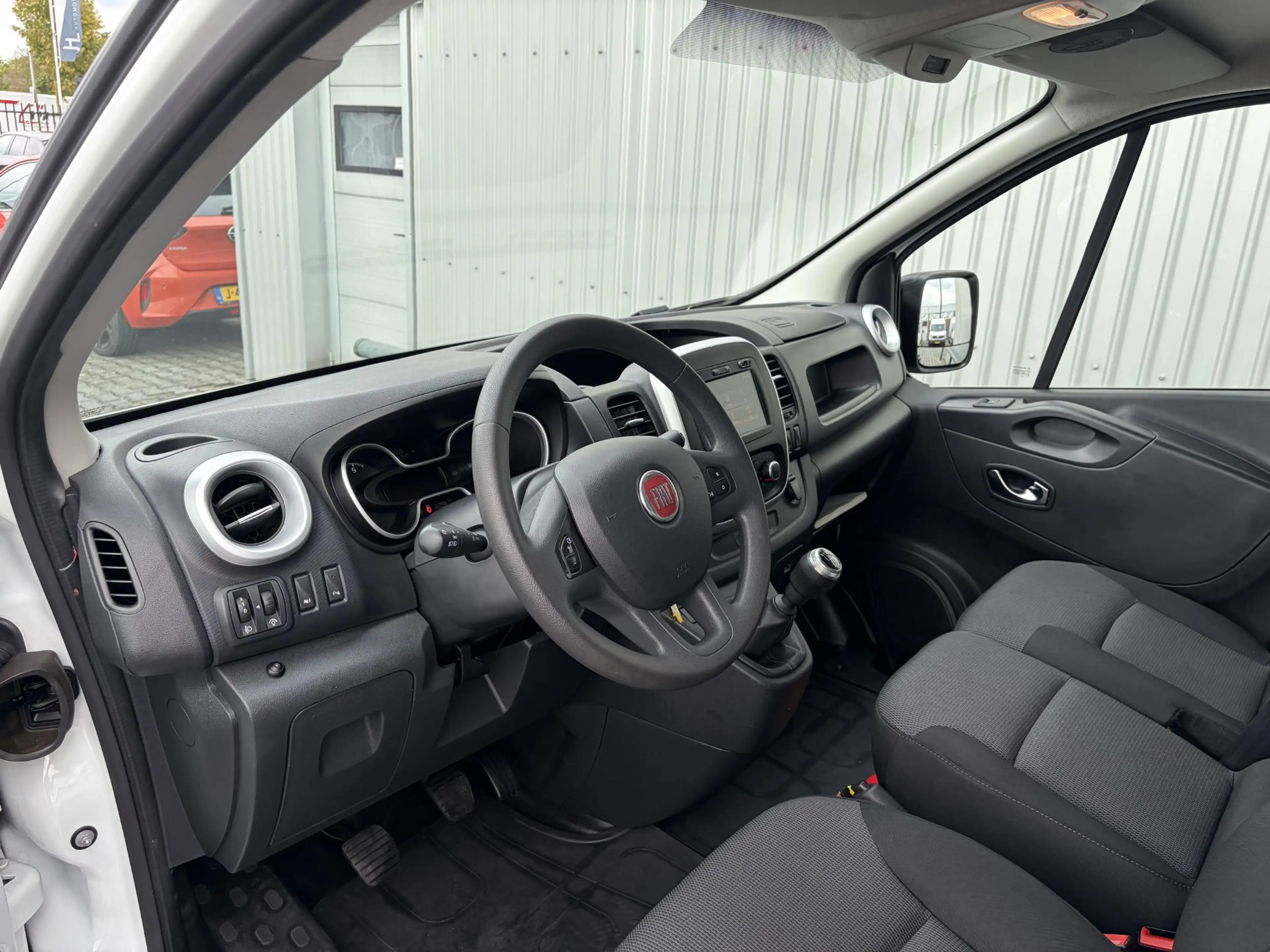 Fiat Talento 2.0 MultiJet L2H1*HAAK*CAM*A/C*CRUISE*PDC*3-PERS* — photo 3