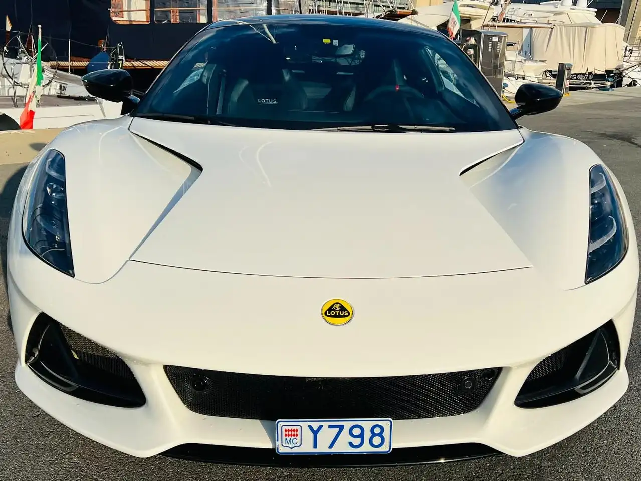 Lotus Emira 2024