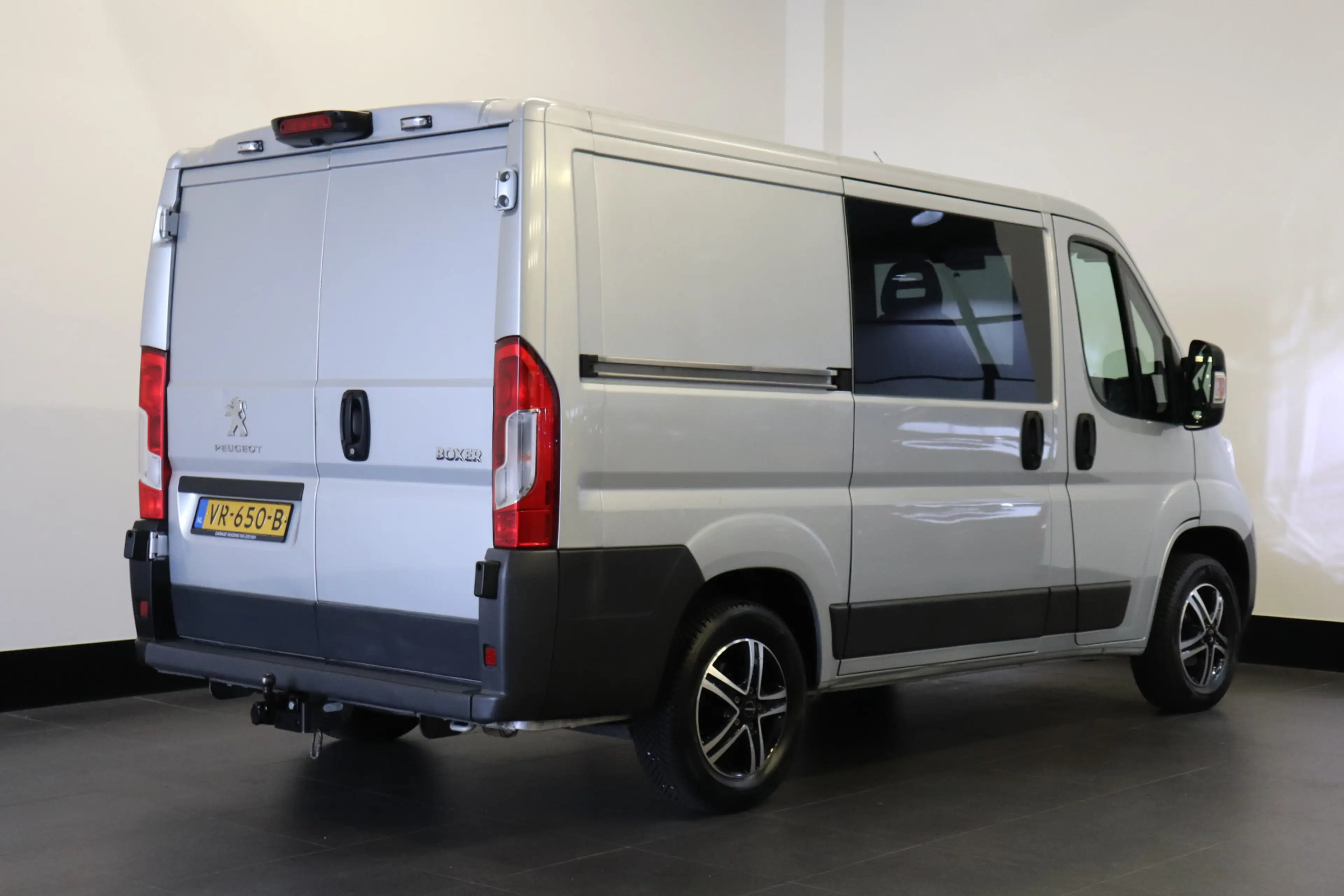 Peugeot Boxer 330 2.2 HDI L1H1 XR DC Inruil Ivo — photo 2