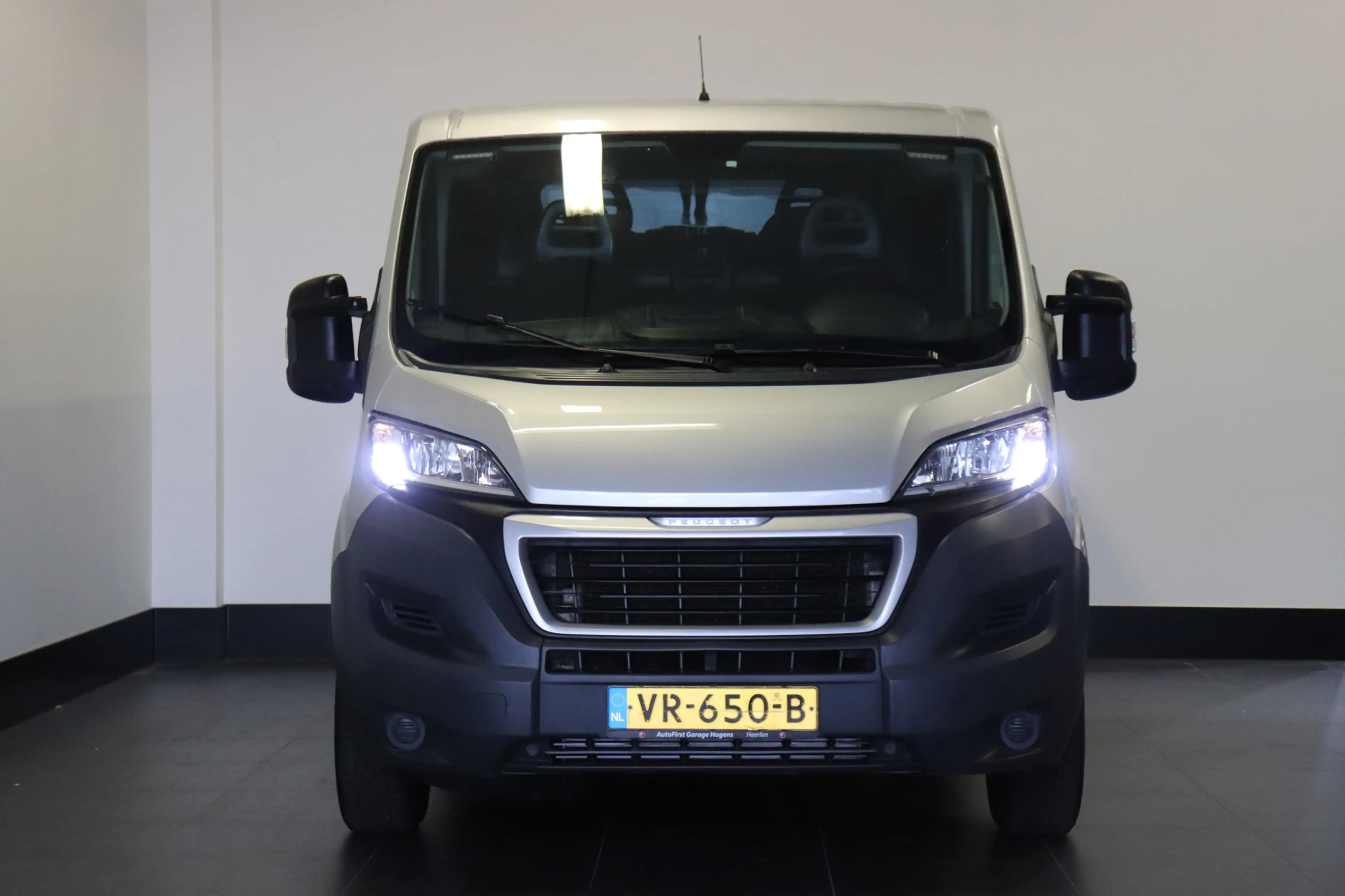Peugeot Boxer 330 2.2 HDI L1H1 XR DC Inruil Ivo — photo 8