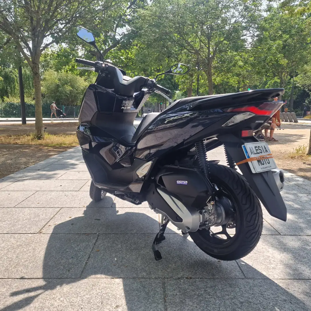 Honda PCX 125 Bleu - 2