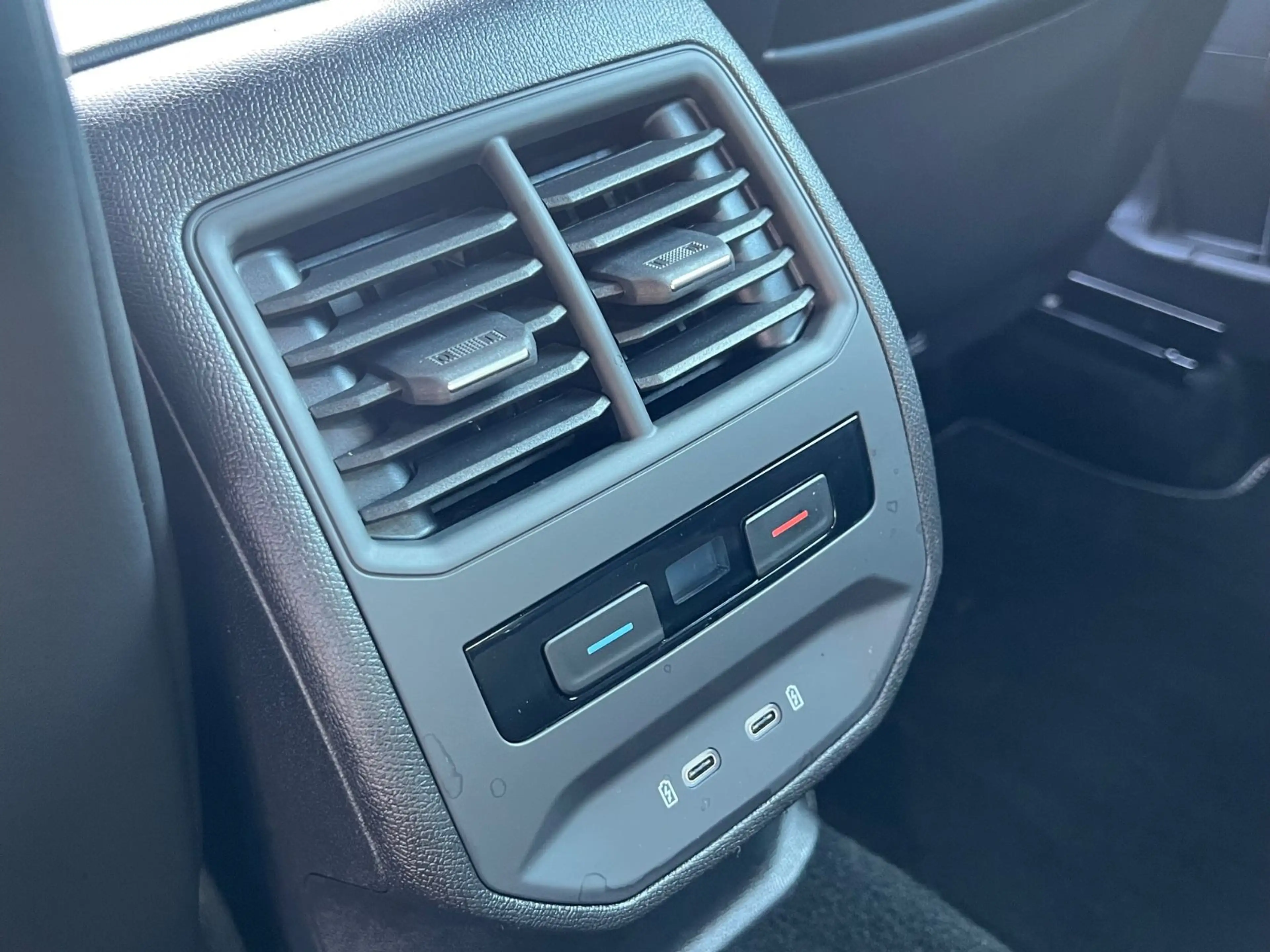 CUPRA Leon VZ e-Hybrid Schalensitz PDC LED Digital — photo 12