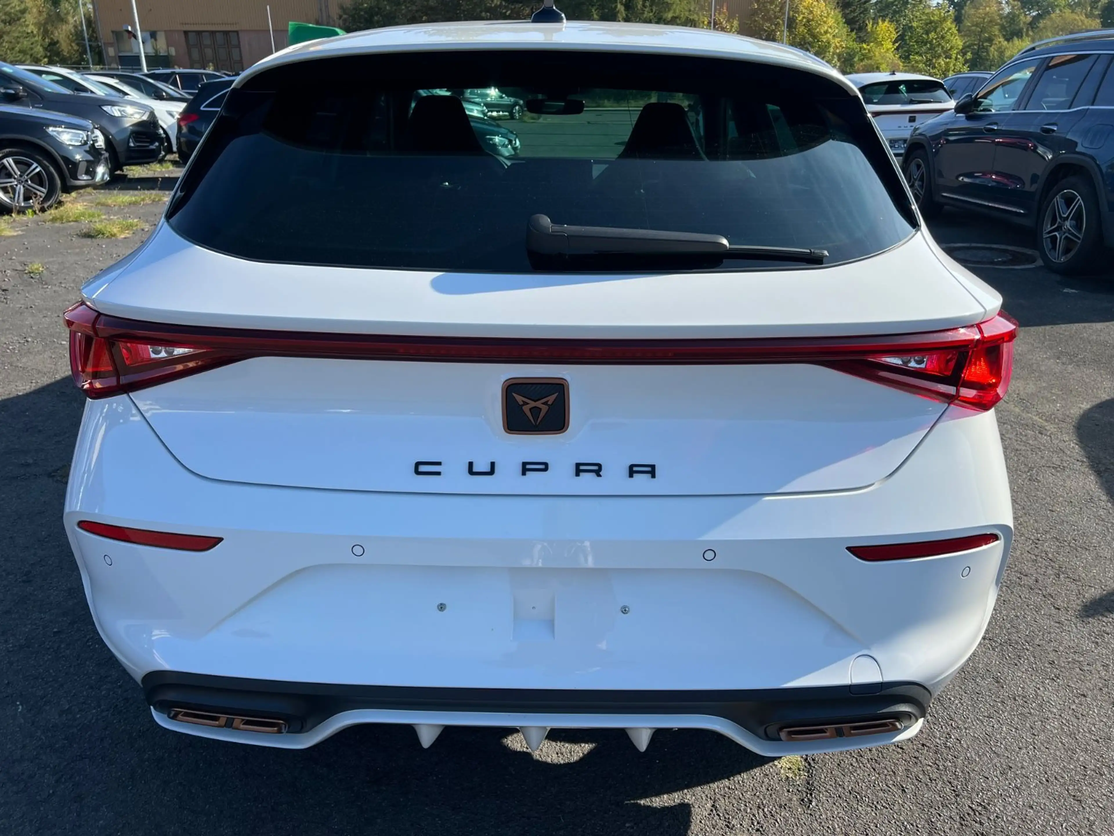 CUPRA Leon VZ e-Hybrid Schalensitz PDC LED Digital — photo 6