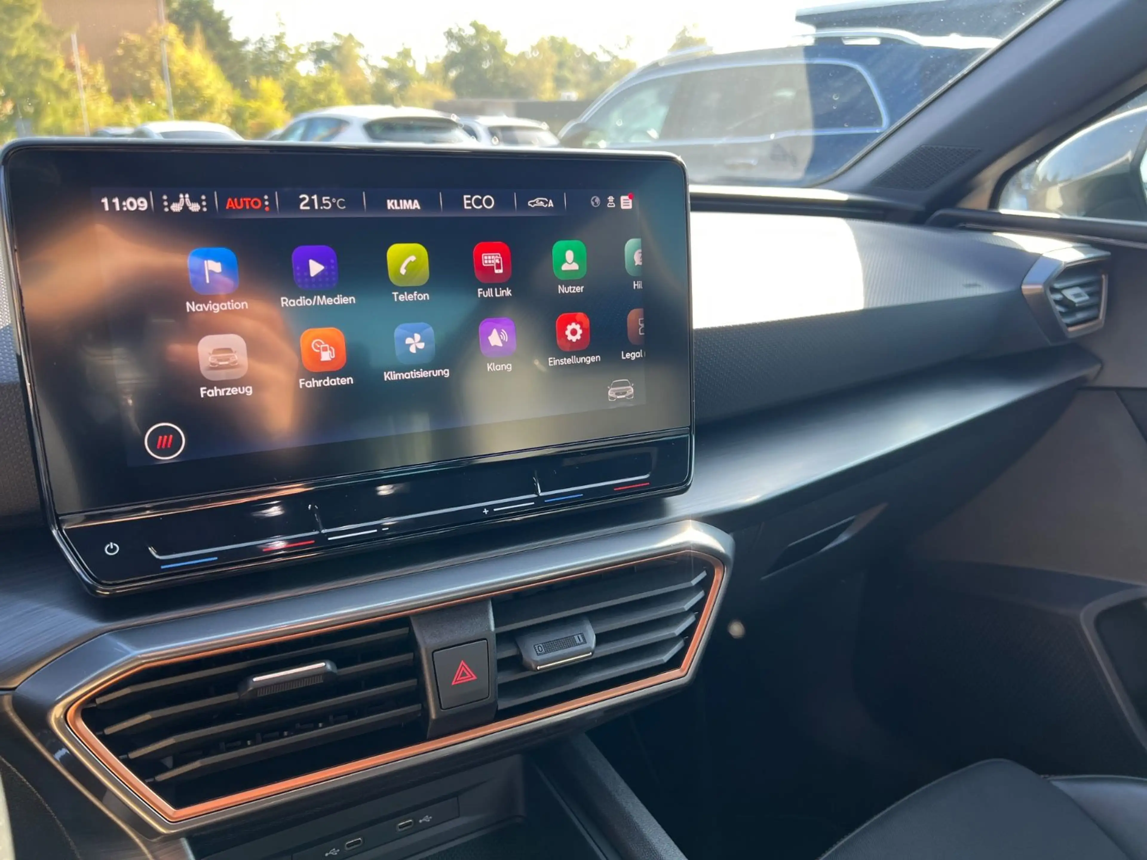 CUPRA Leon VZ e-Hybrid Schalensitz PDC LED Digital — photo 14