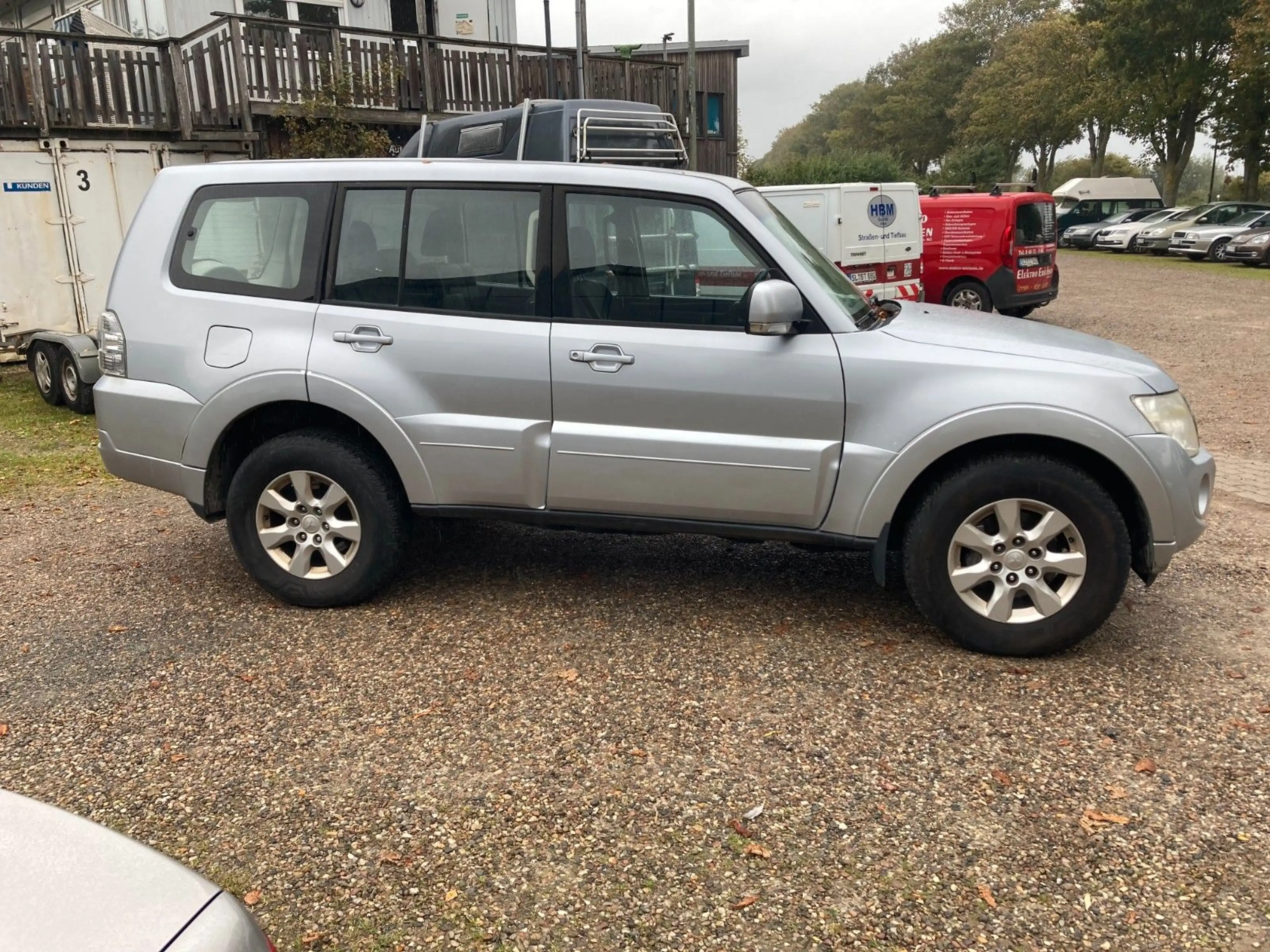 Mitsubishi Pajero 3.2 DI-D Invite — photo 3