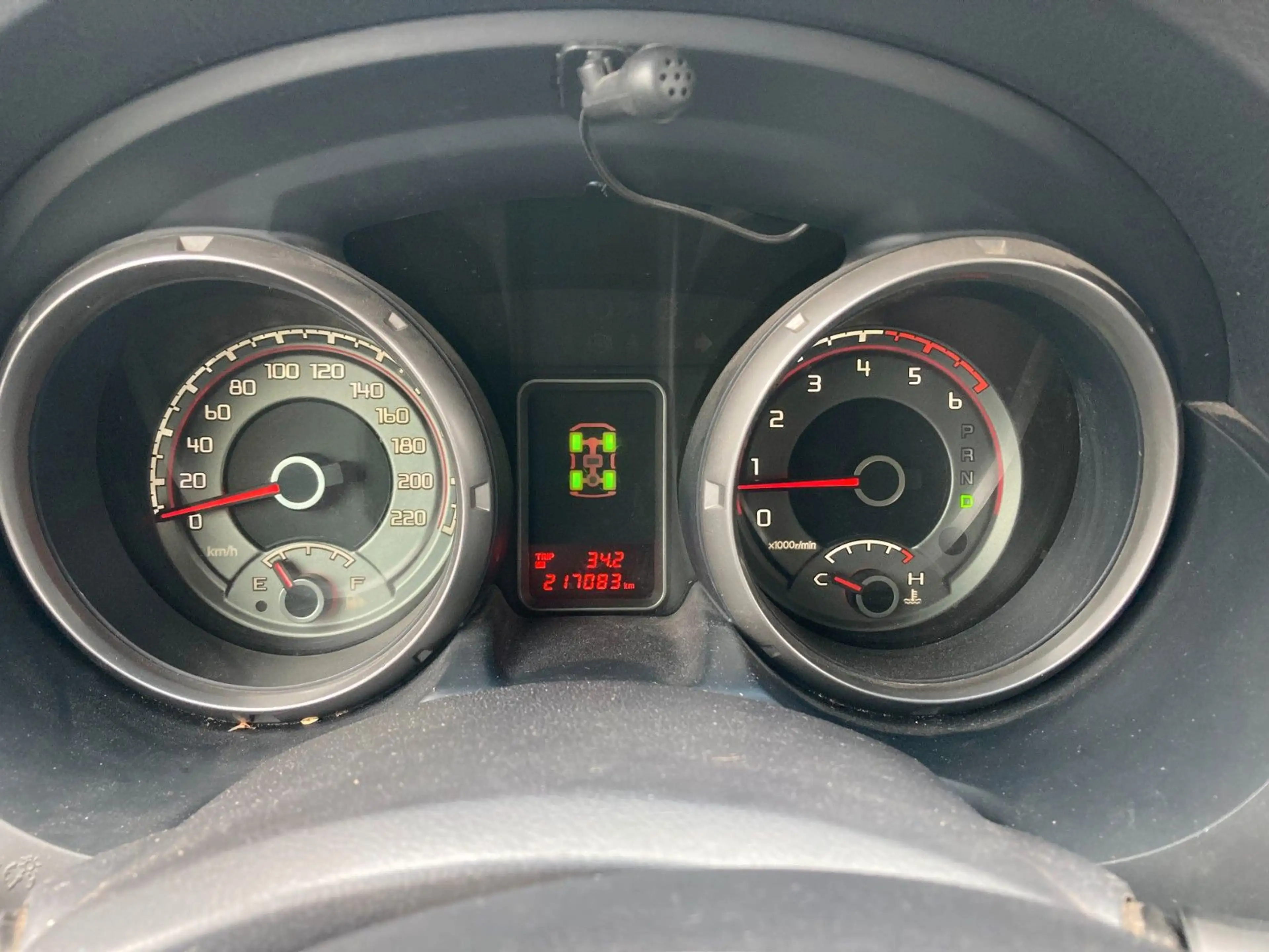 Mitsubishi Pajero 3.2 DI-D Invite — photo 11