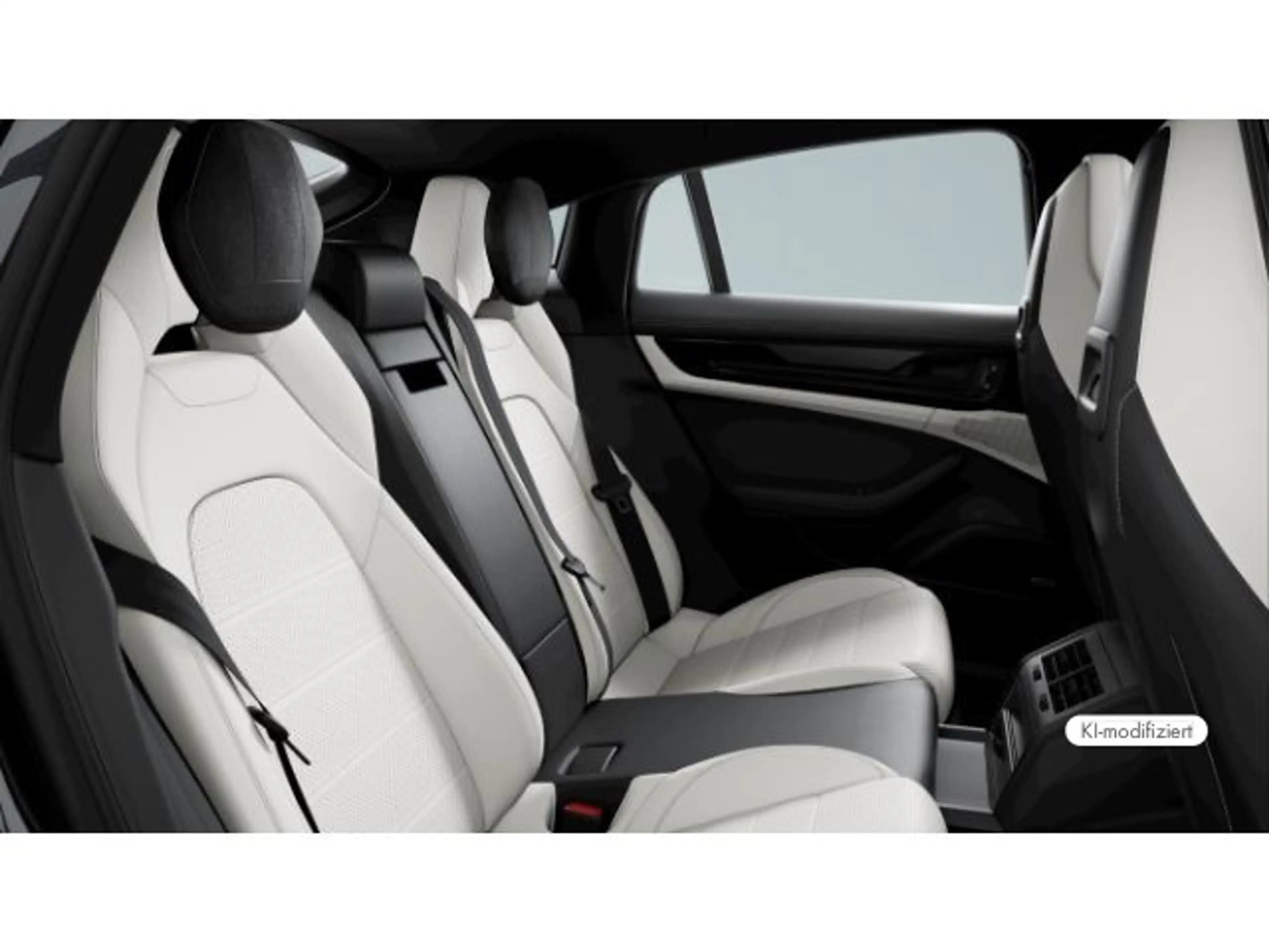 Porsche Panamera 4 — photo 10