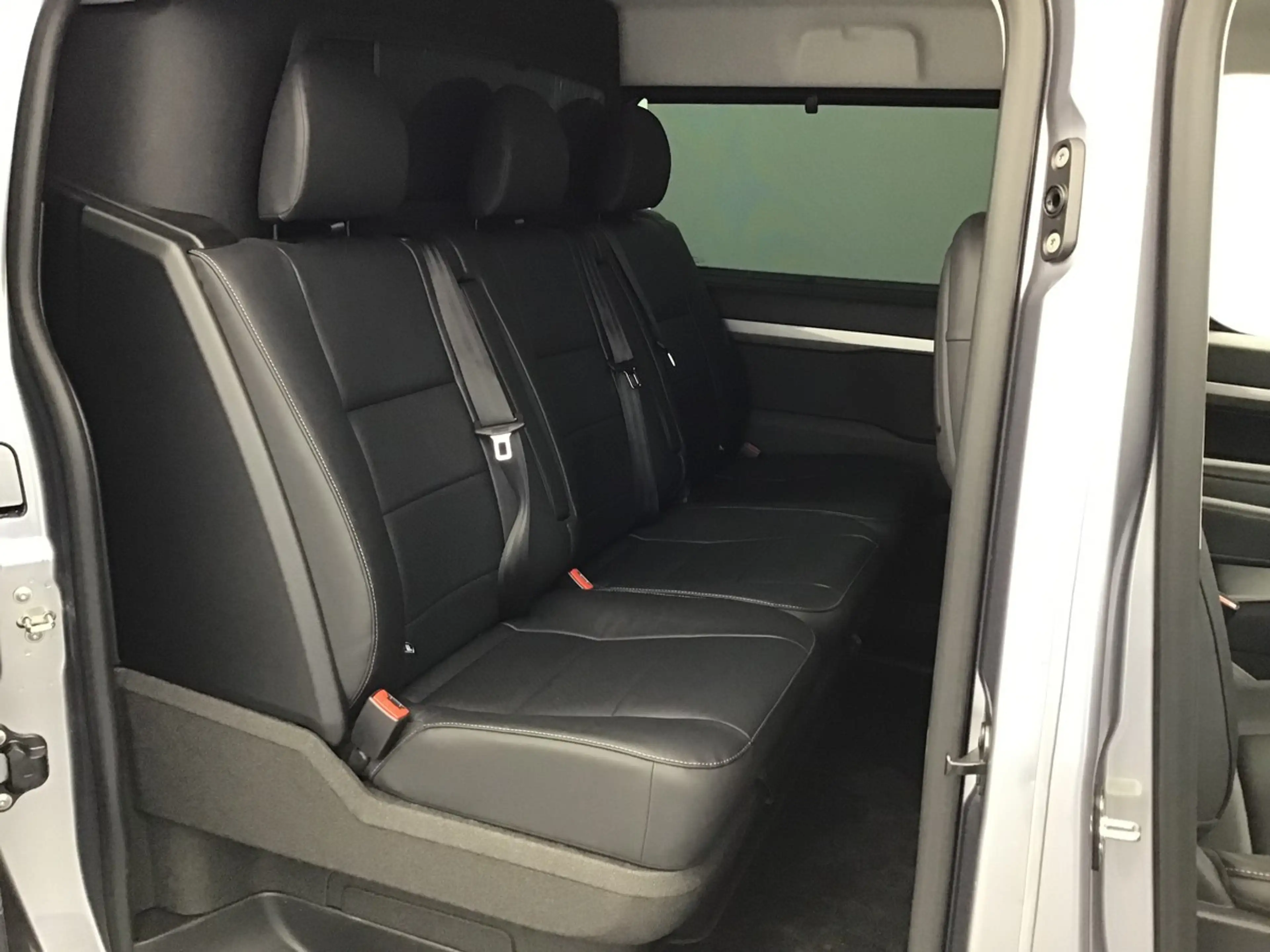 Peugeot Expert DOKA XL AT 180 5Sitzer/Leder — photo 11