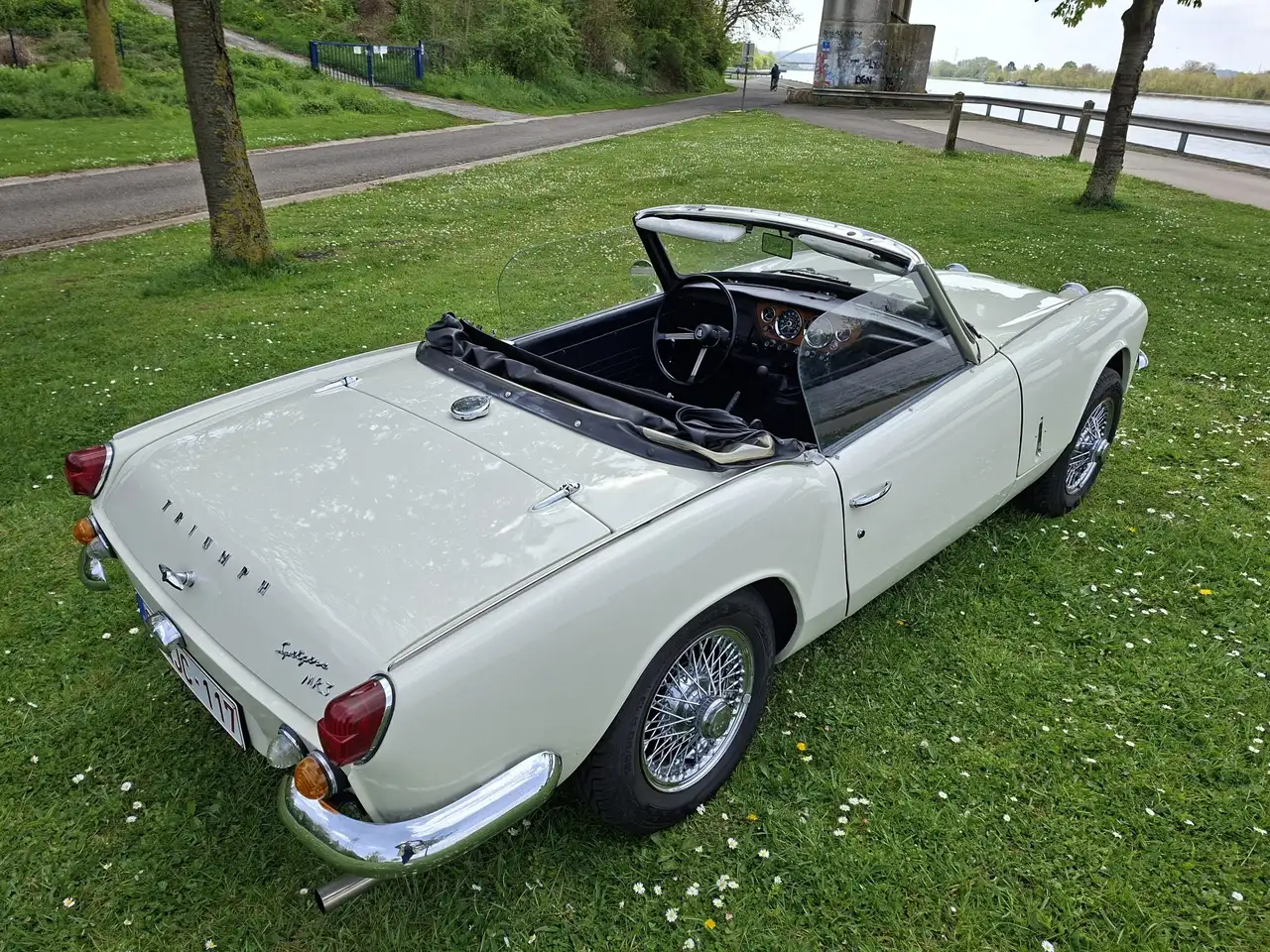 Triumph Spitfire, foto 4