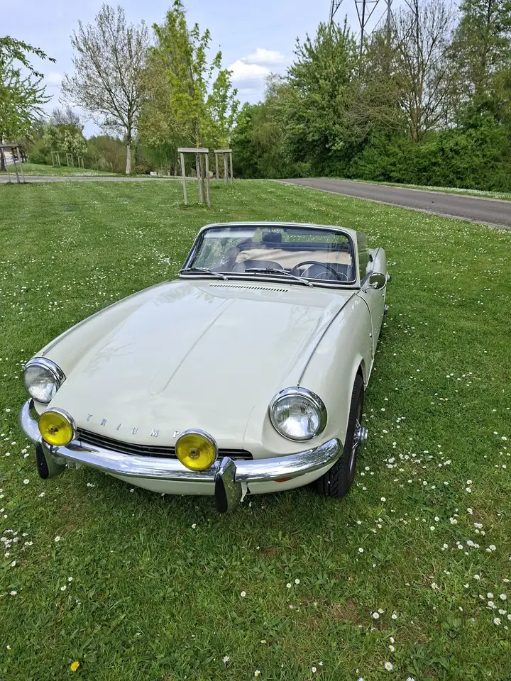 Triumph Spitfire, foto 2