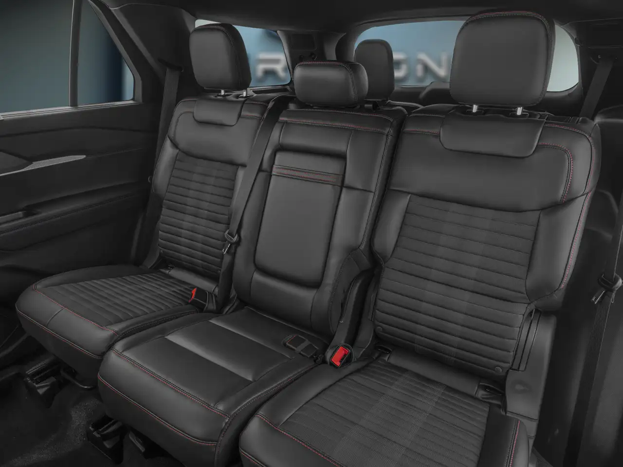 Ford Explorer photo Ford Explorer